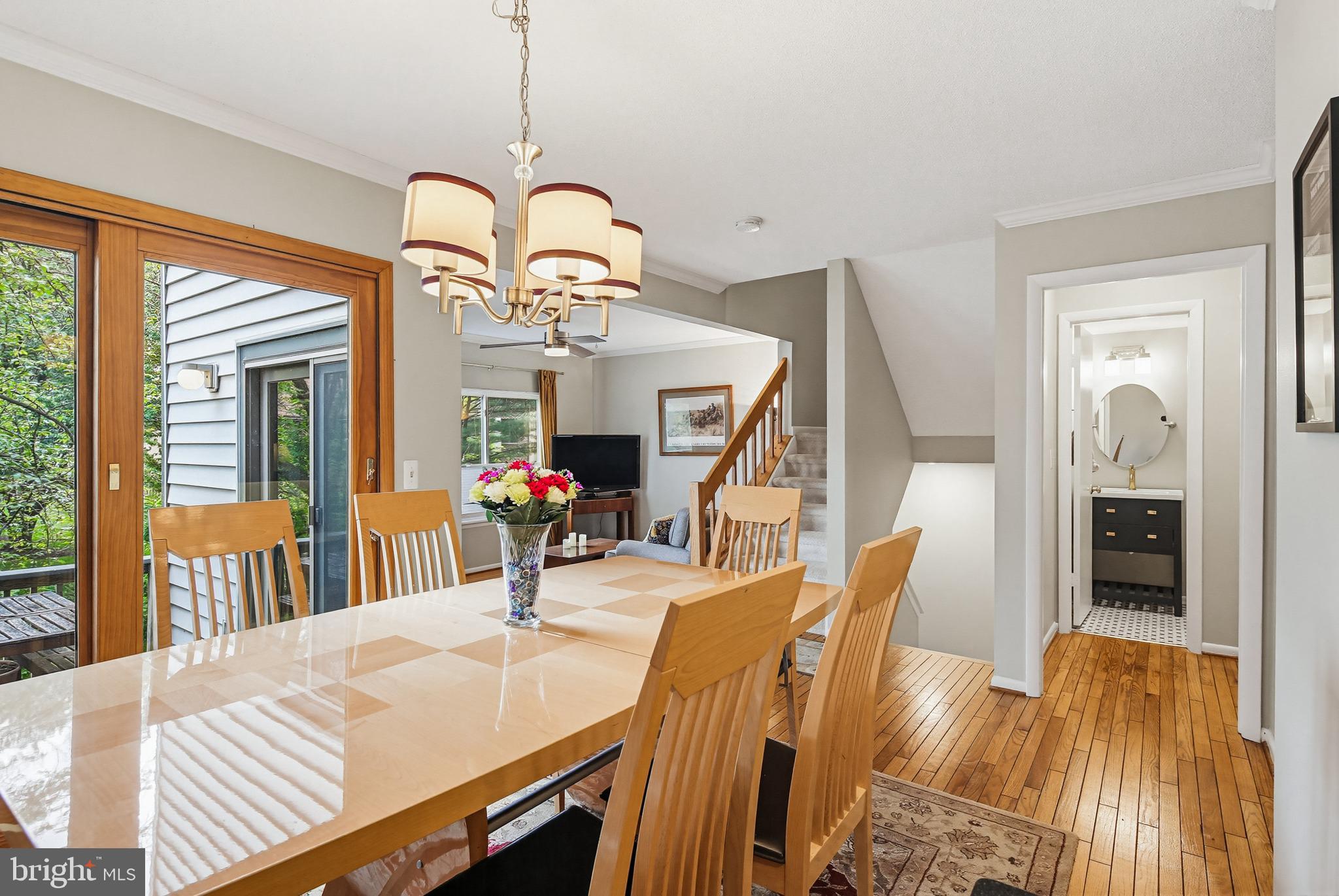 VANTAGE POINT - Residential