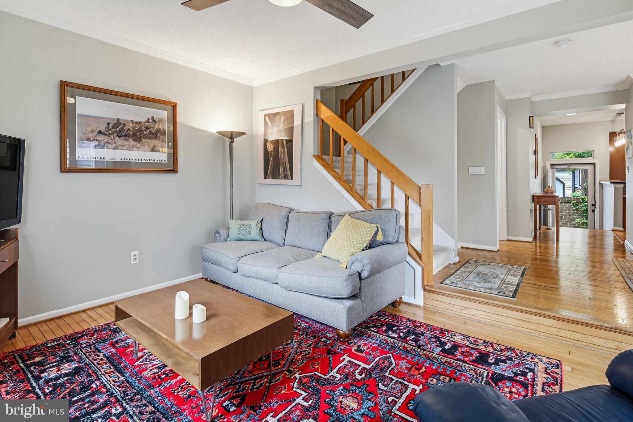 VANTAGE POINT - Residential