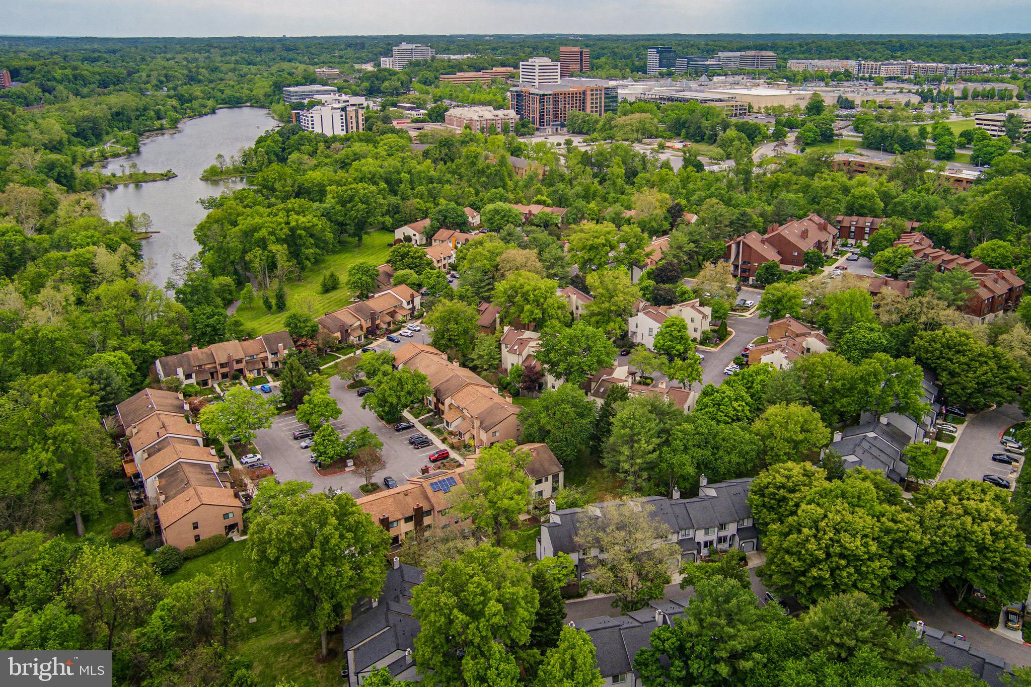 VANTAGE POINT - Residential