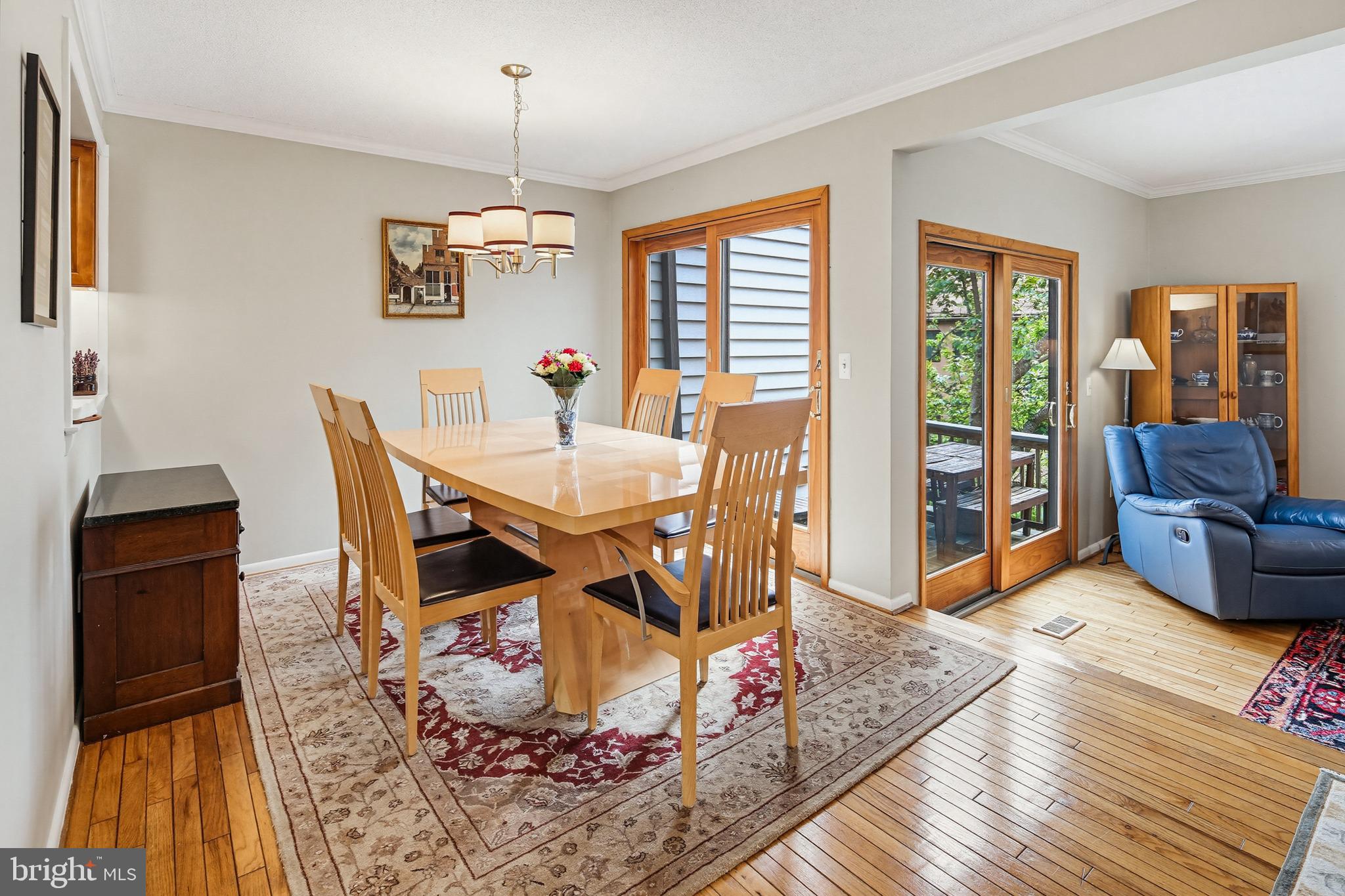 VANTAGE POINT - Residential