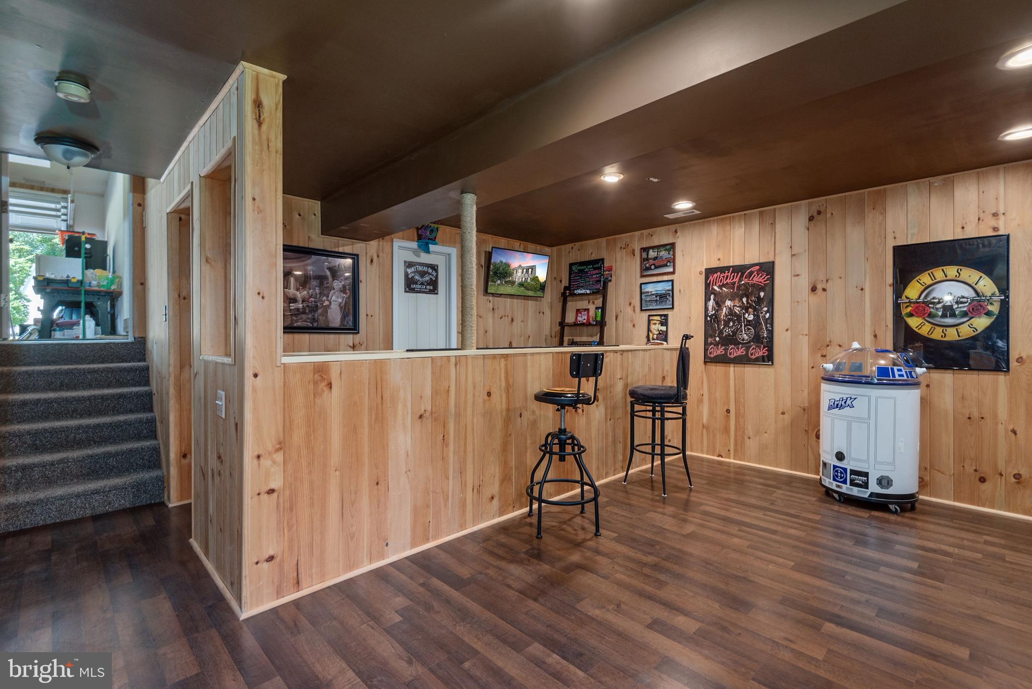 SMOKETREE - Residential