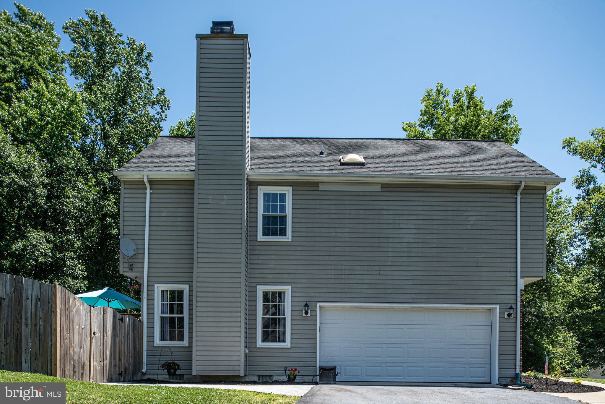 SMOKETREE - Residential