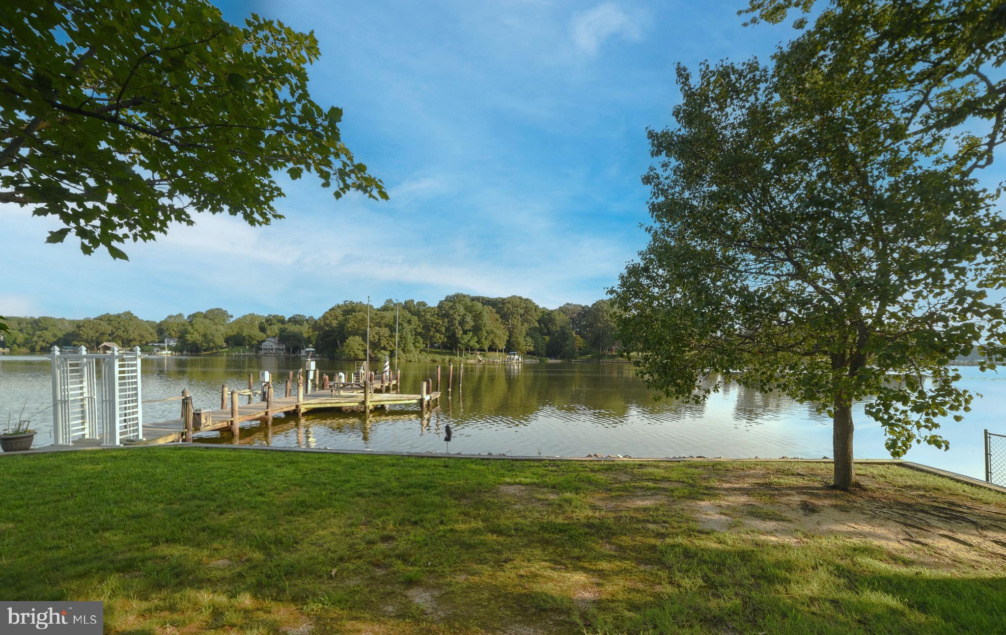 PEACOCK MANOR - Residential