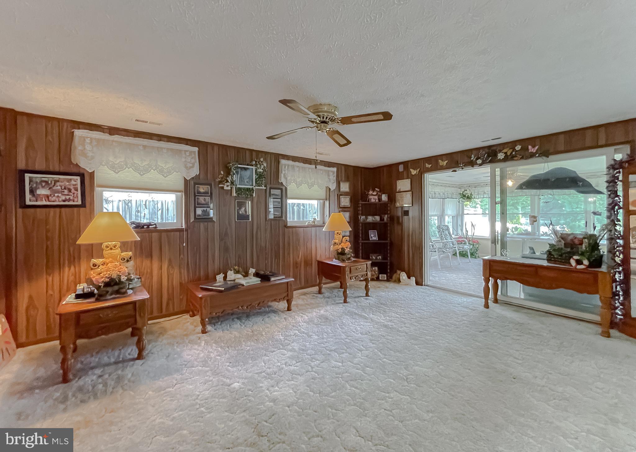 PEACOCK MANOR - Residential