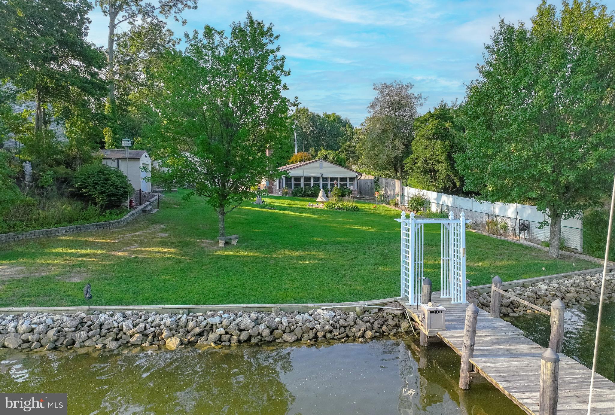 PEACOCK MANOR - Residential