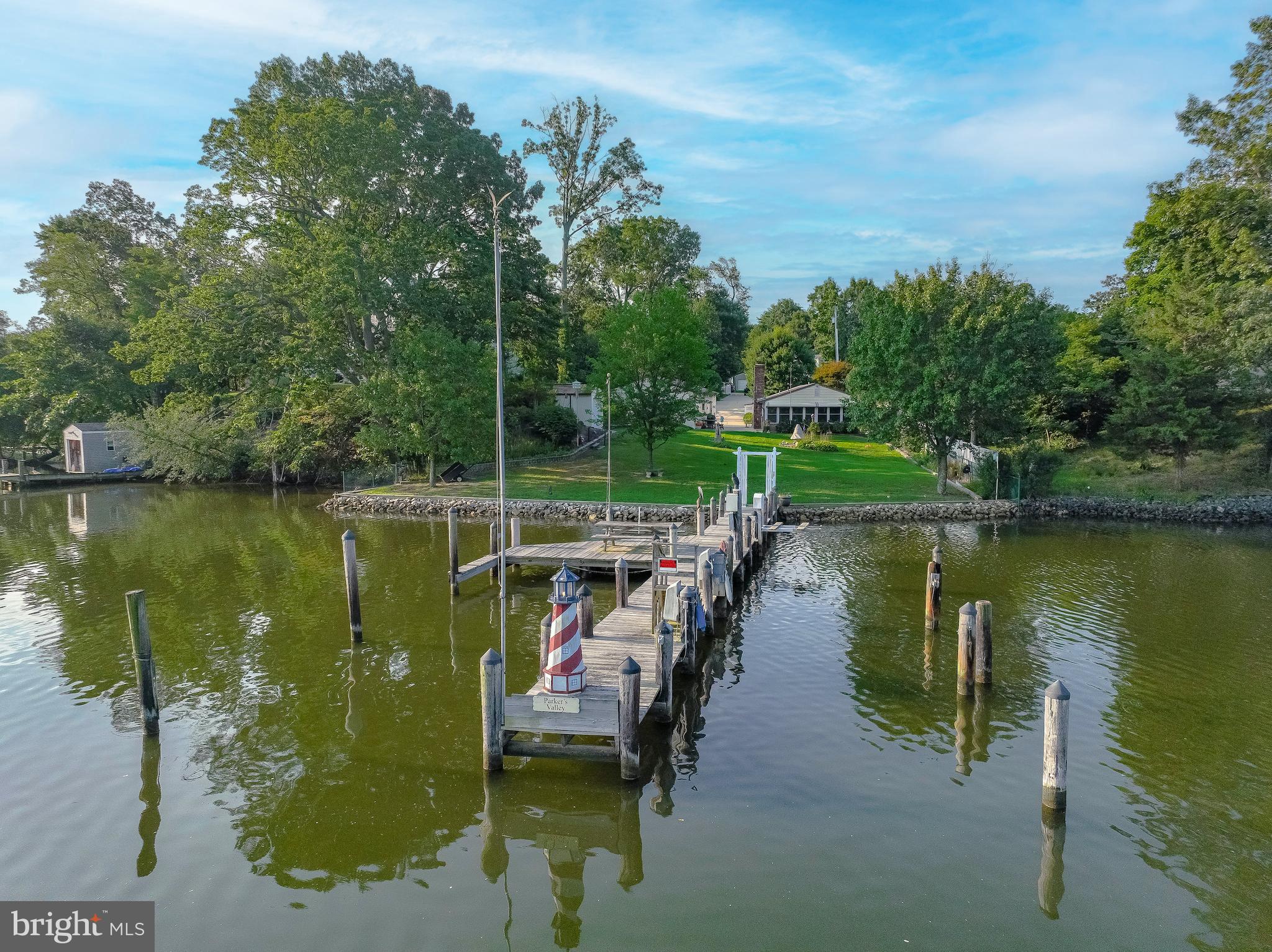 PEACOCK MANOR - Residential