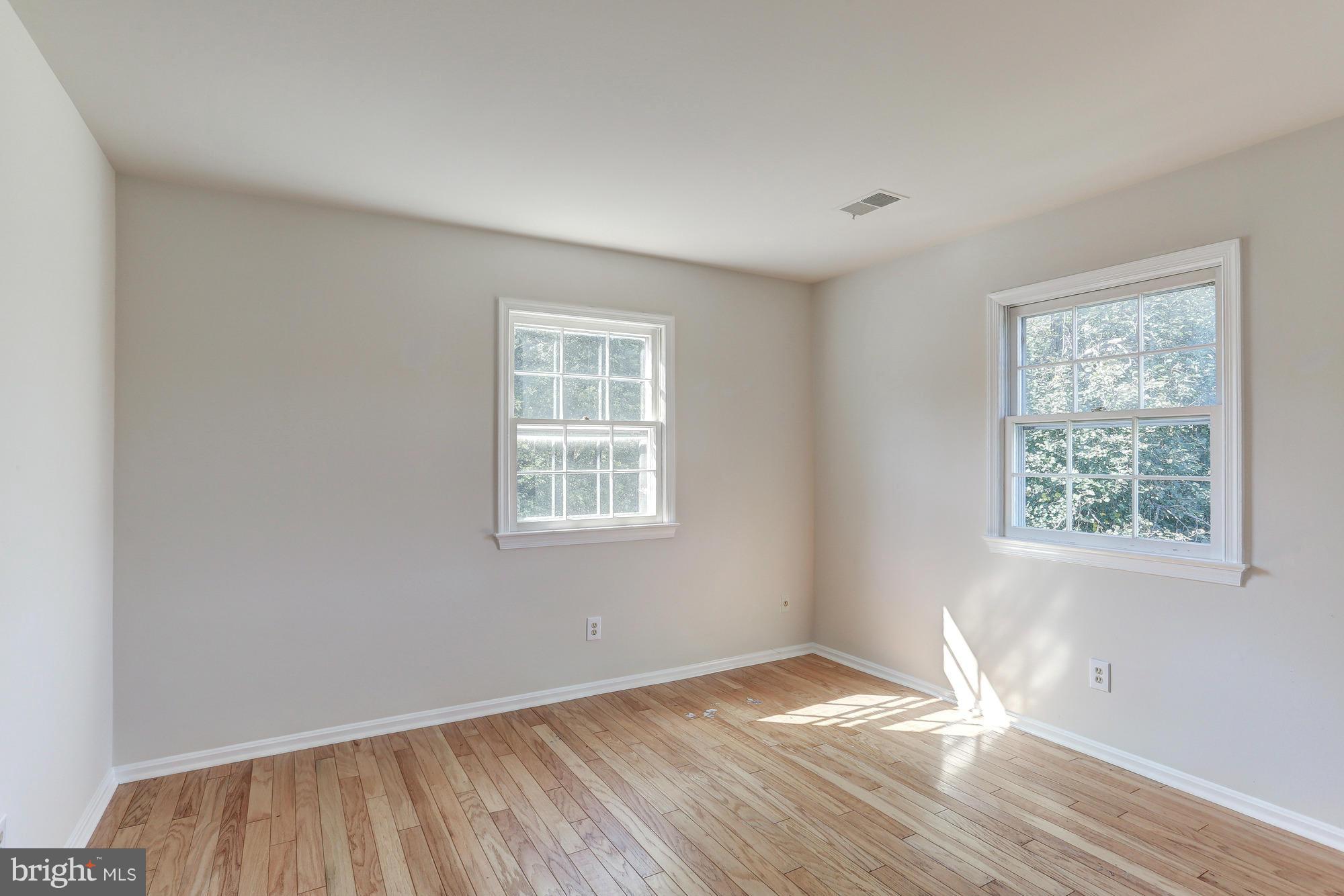 CHEVALLE/MOOR GREEN ESTS - Residential