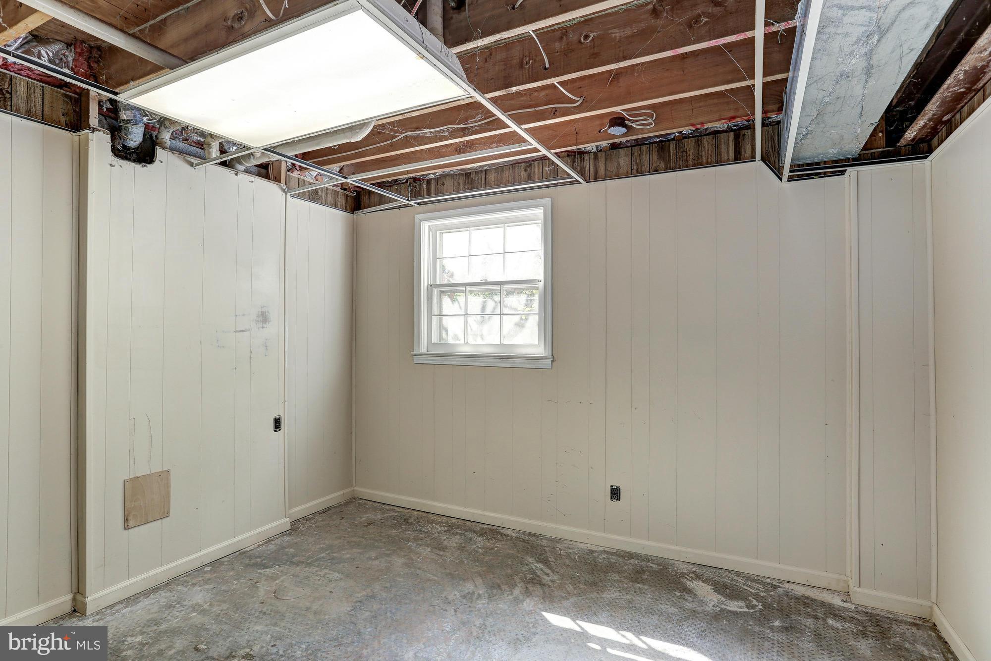 CHEVALLE/MOOR GREEN ESTS - Residential