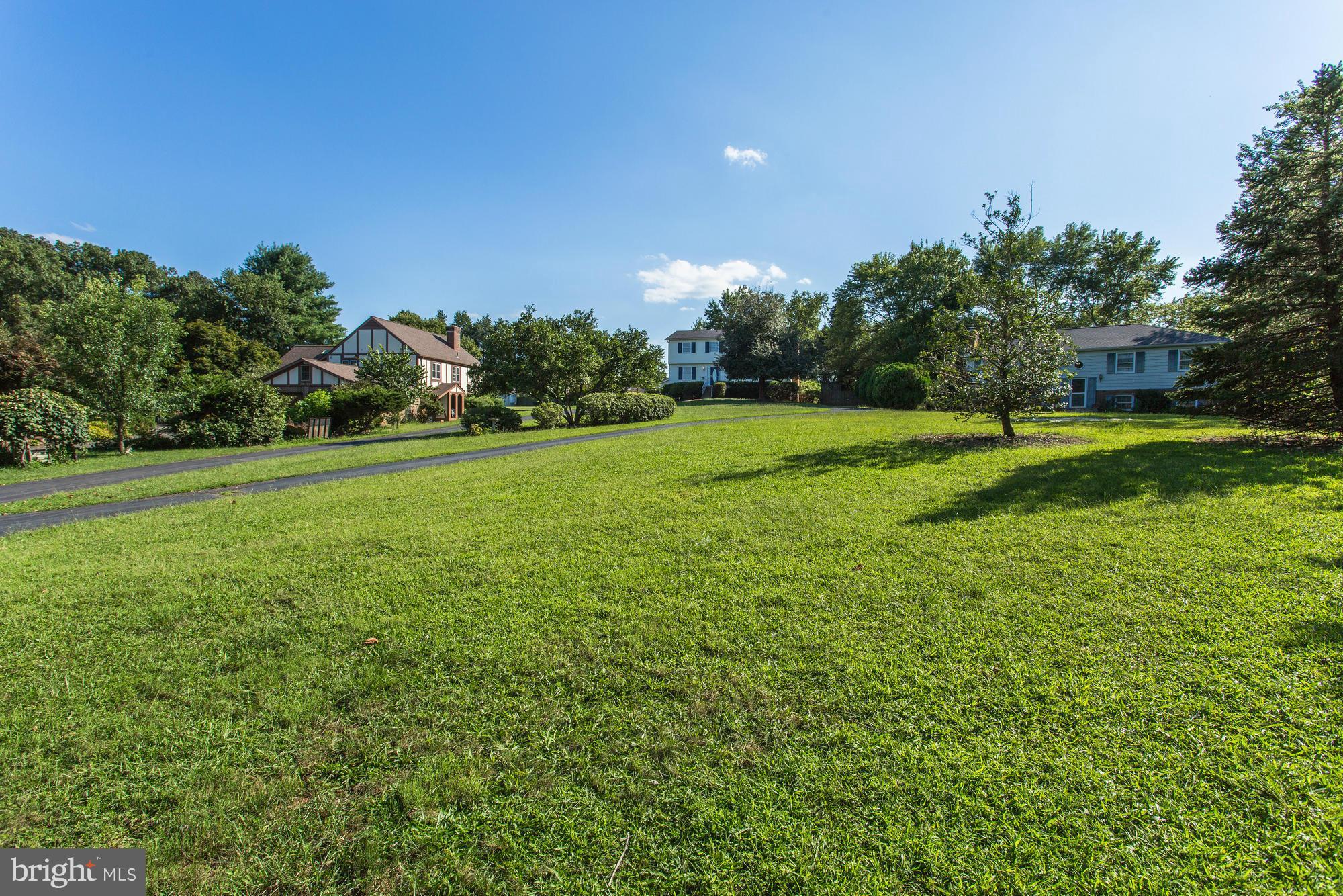 CHEVALLE/MOOR GREEN ESTS - Residential