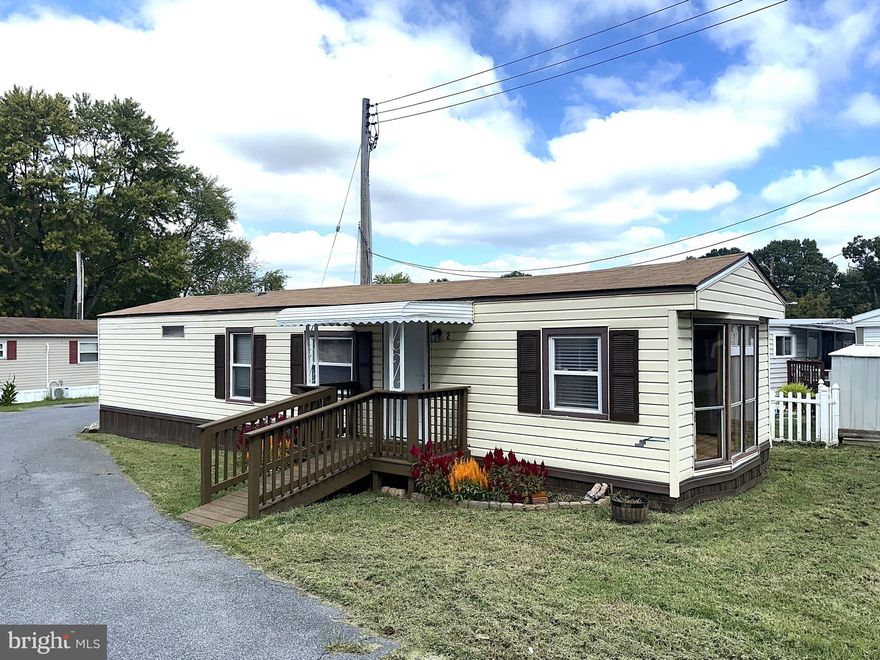 PRICE ADJUSTMENT! Own a home for less than the cost to rent! Nicely Updated Single Wide on a Great Corner Lot in a Quiet Sparrows Point Community! Recent Updates Include HVAC, Windows, Luxury Vinyl Plank Flooring Throughout, New Stainless-Steel Appliances, Six Panel Doors, New Light Fixtures, New Paint and a New Double Shower Stall. Inside you have an Open Floor Plan with Spacious Living Room and Big Eatin Kitchen. Nice Sized Primary Bedroom with a Big Closet. Outside is a Nicely Landscaped Corner Lot with a Secure Storage Shed. Close to Schools, Parks Shopping and Restaurants. Don't Delay this one won't Last!