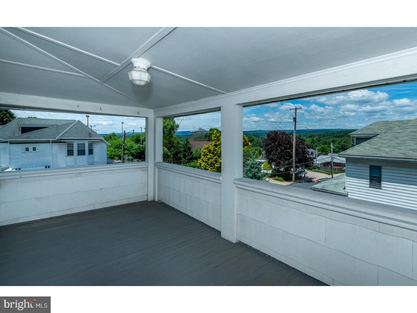 MAHANTONGO STREET - Residential