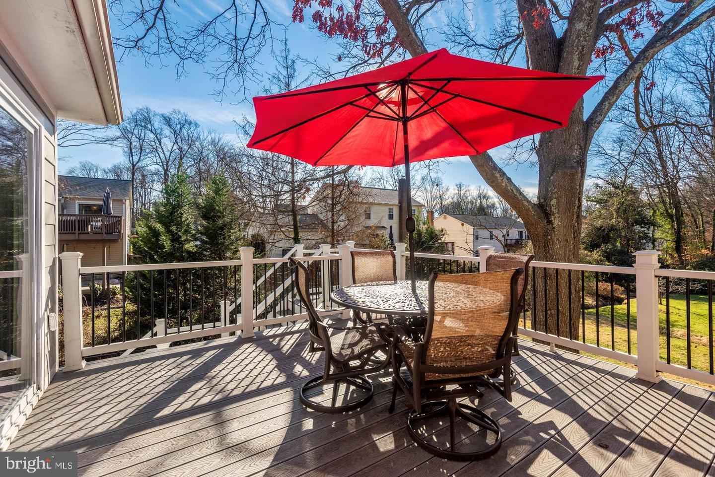 MOORE AND KEITH - Residential Lease