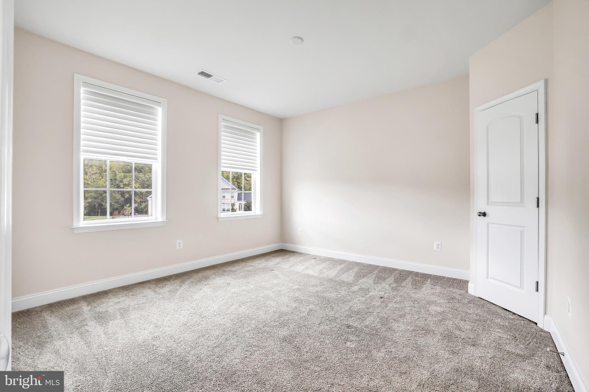 COLLINGBROOK - Residential