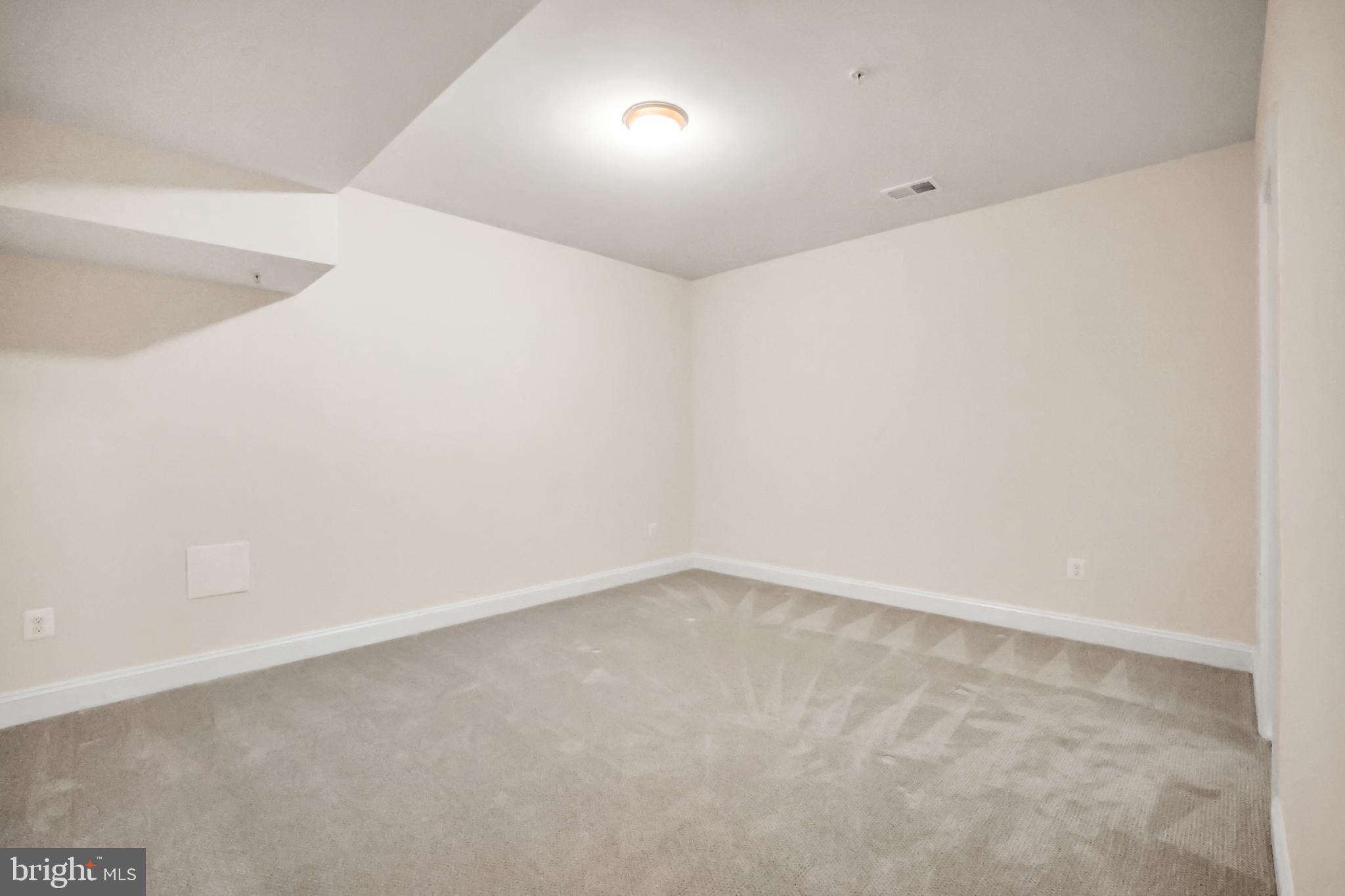 COLLINGBROOK - Residential