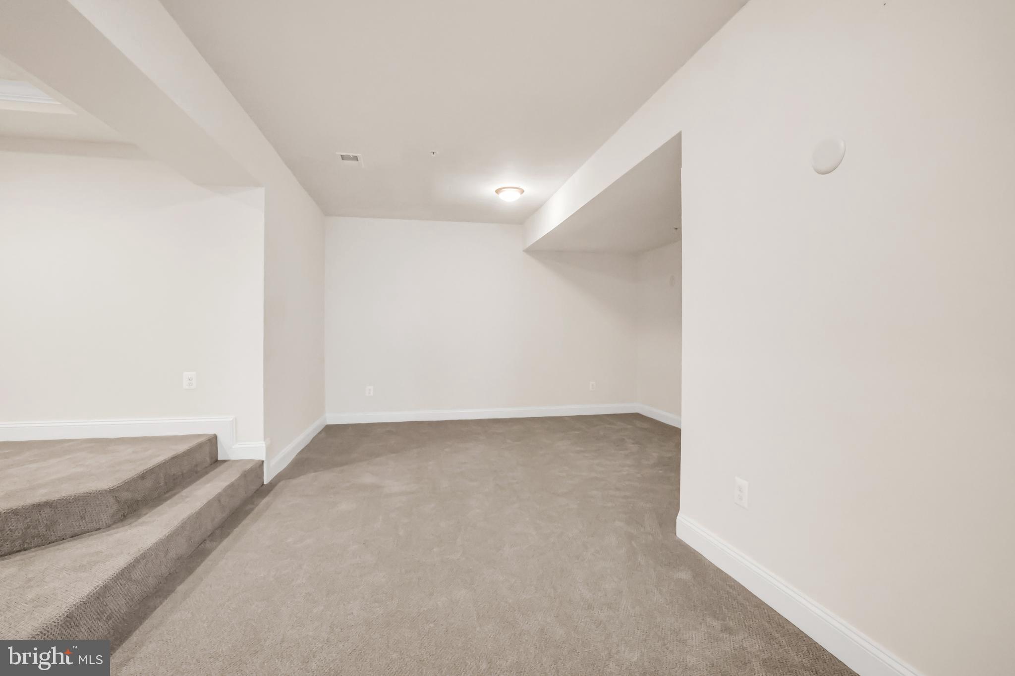 COLLINGBROOK - Residential