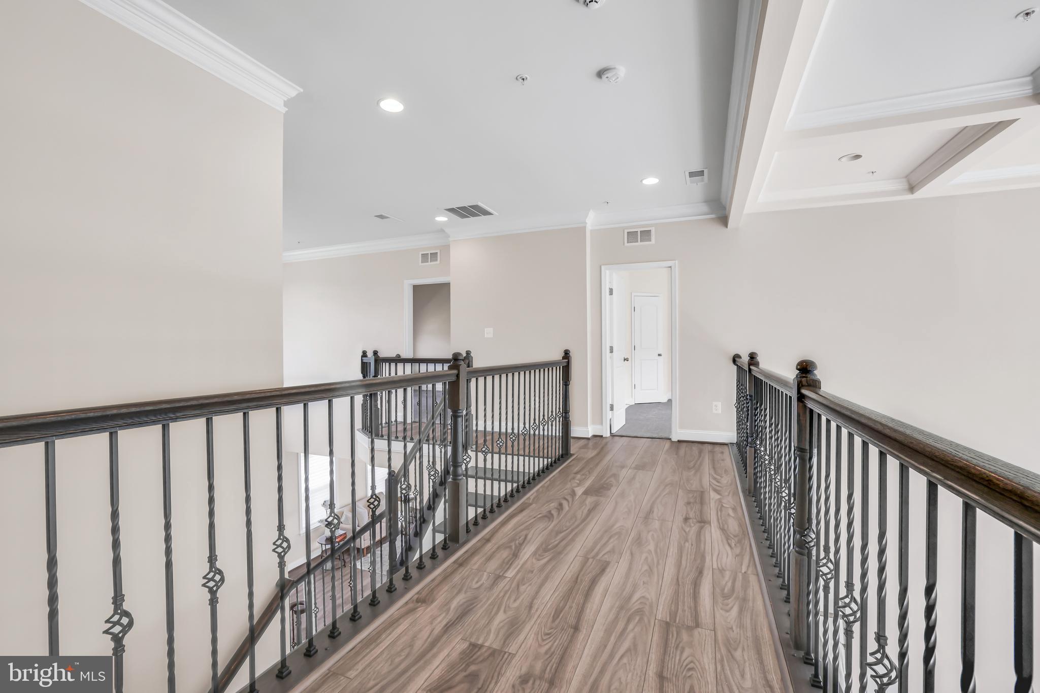 COLLINGBROOK - Residential