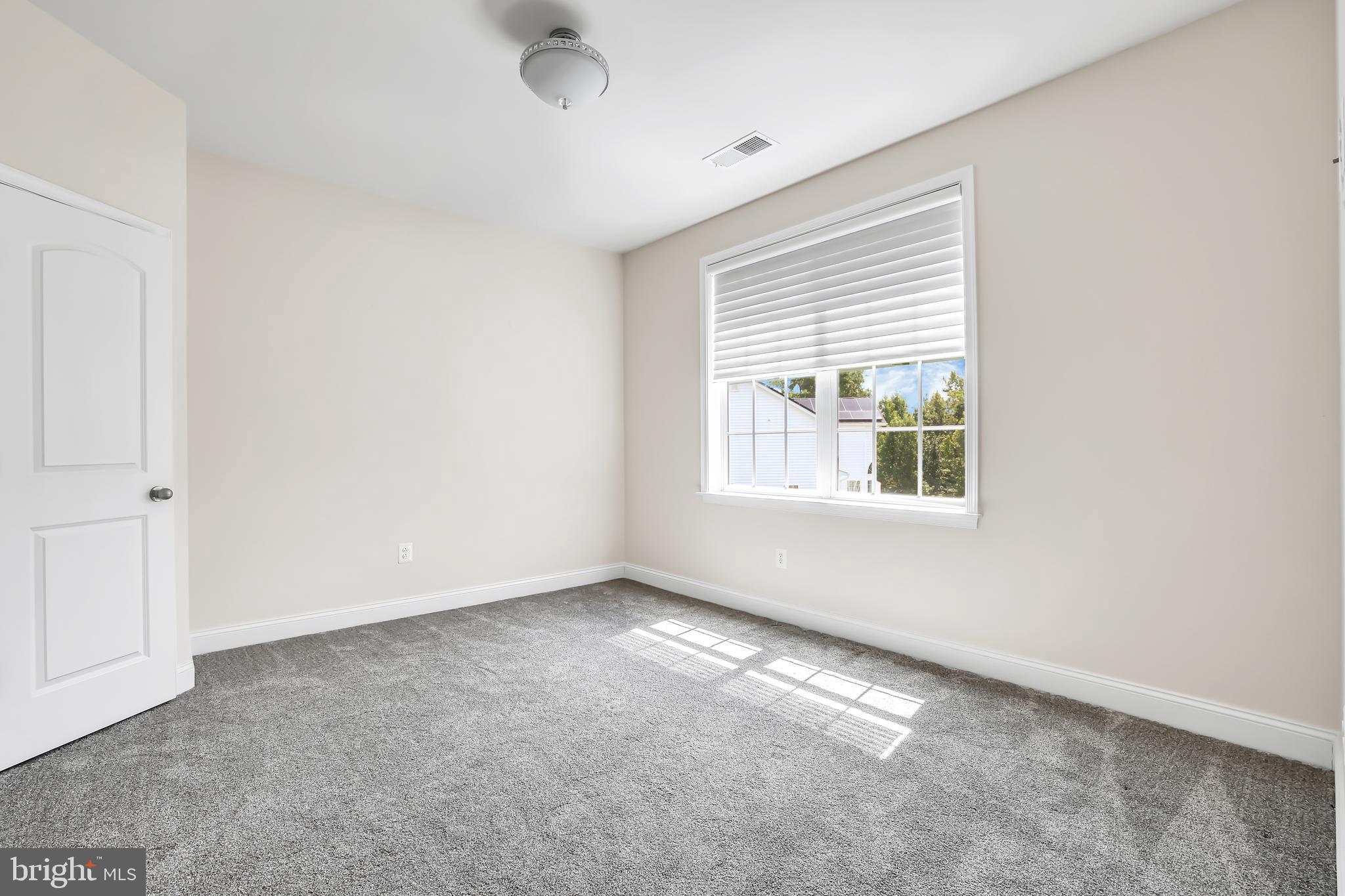 COLLINGBROOK - Residential