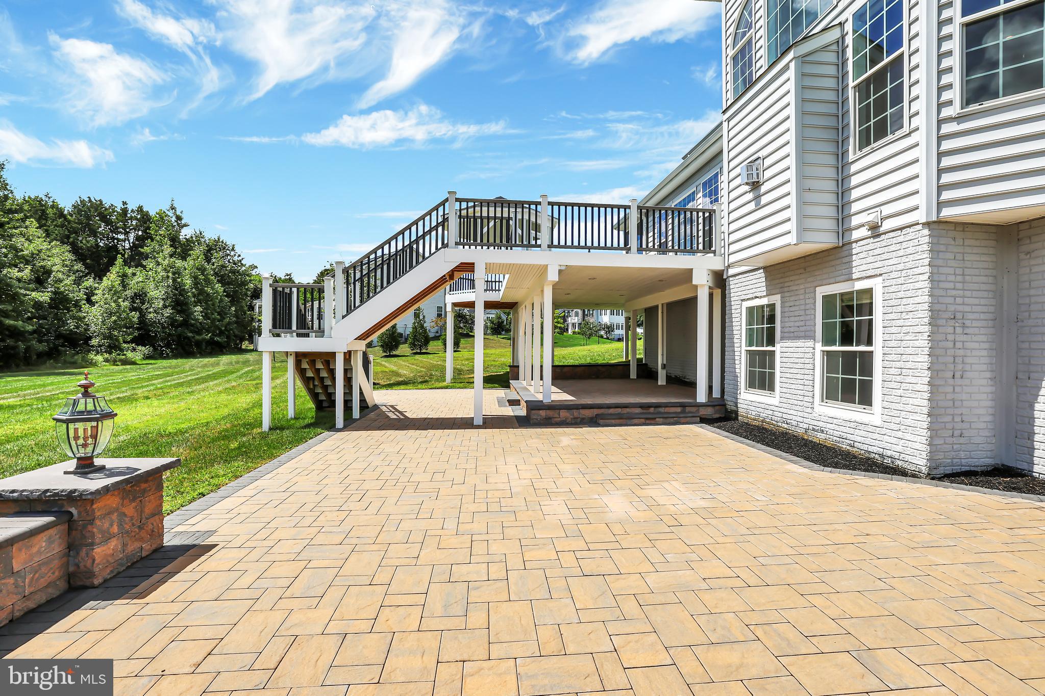 COLLINGBROOK - Residential