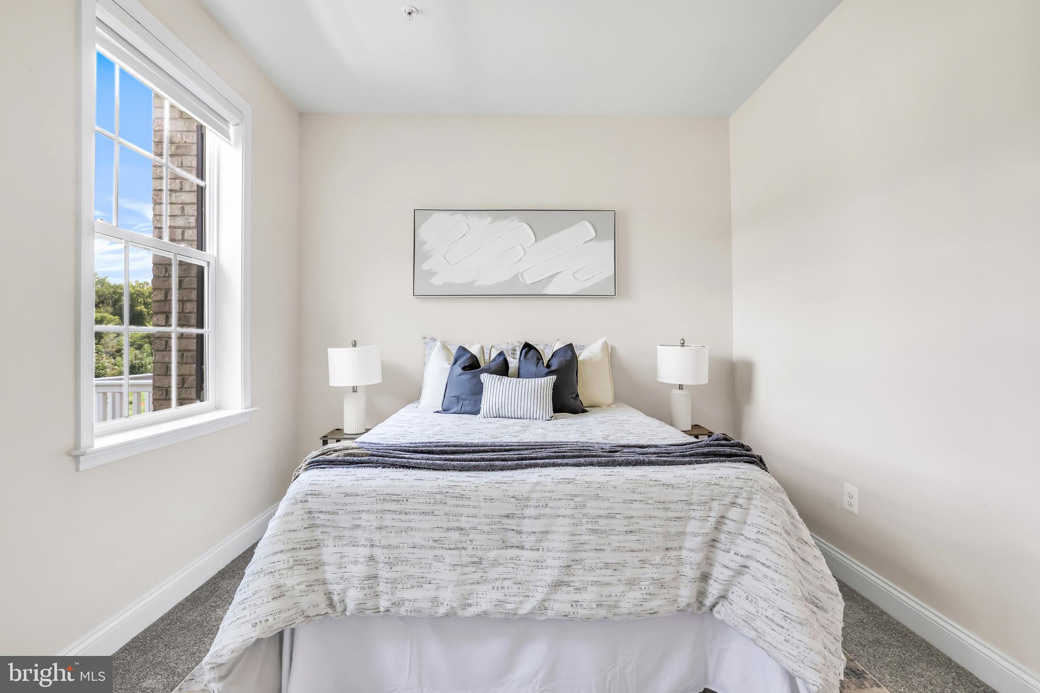 COLLINGBROOK - Residential