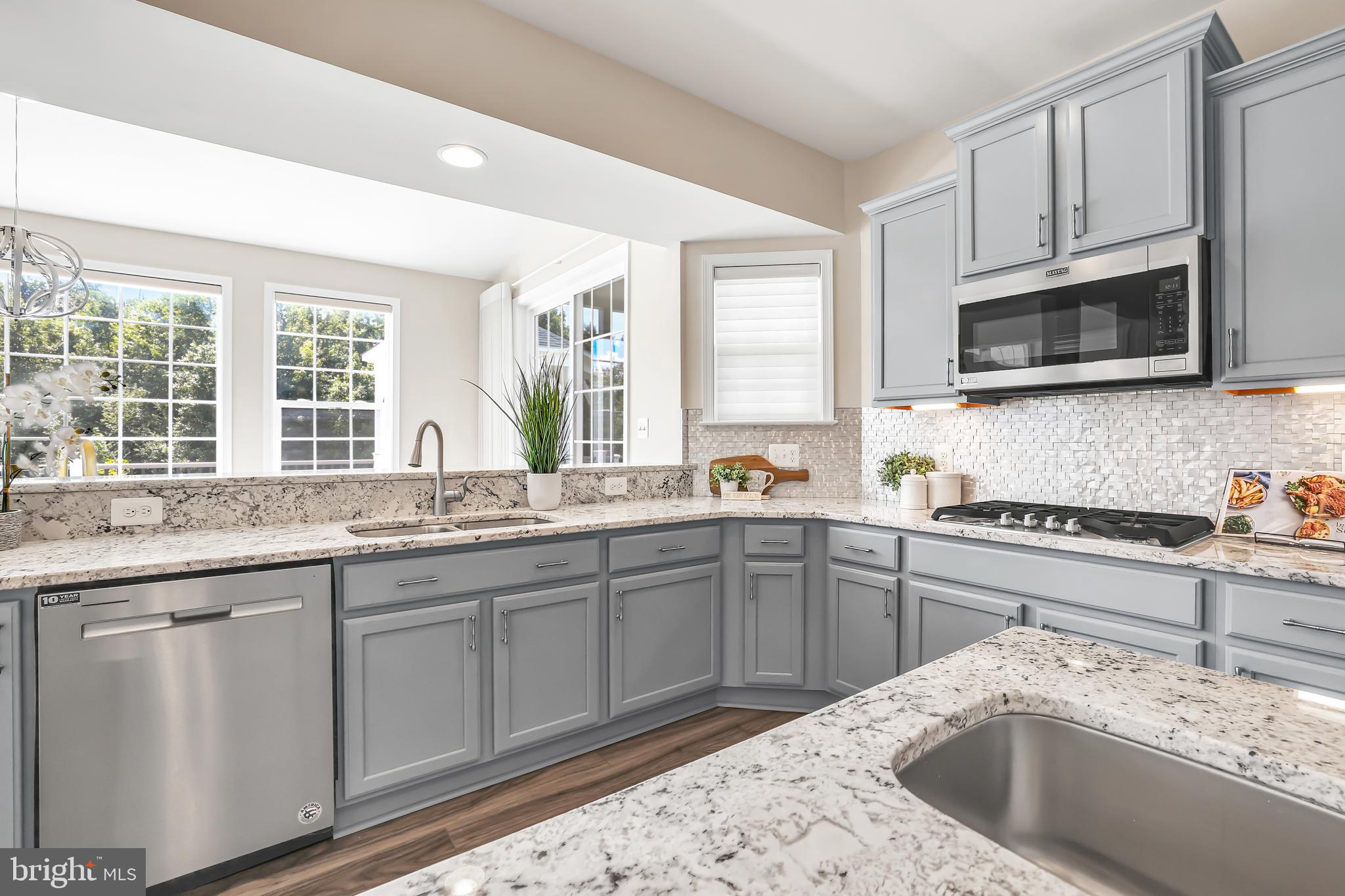 COLLINGBROOK - Residential