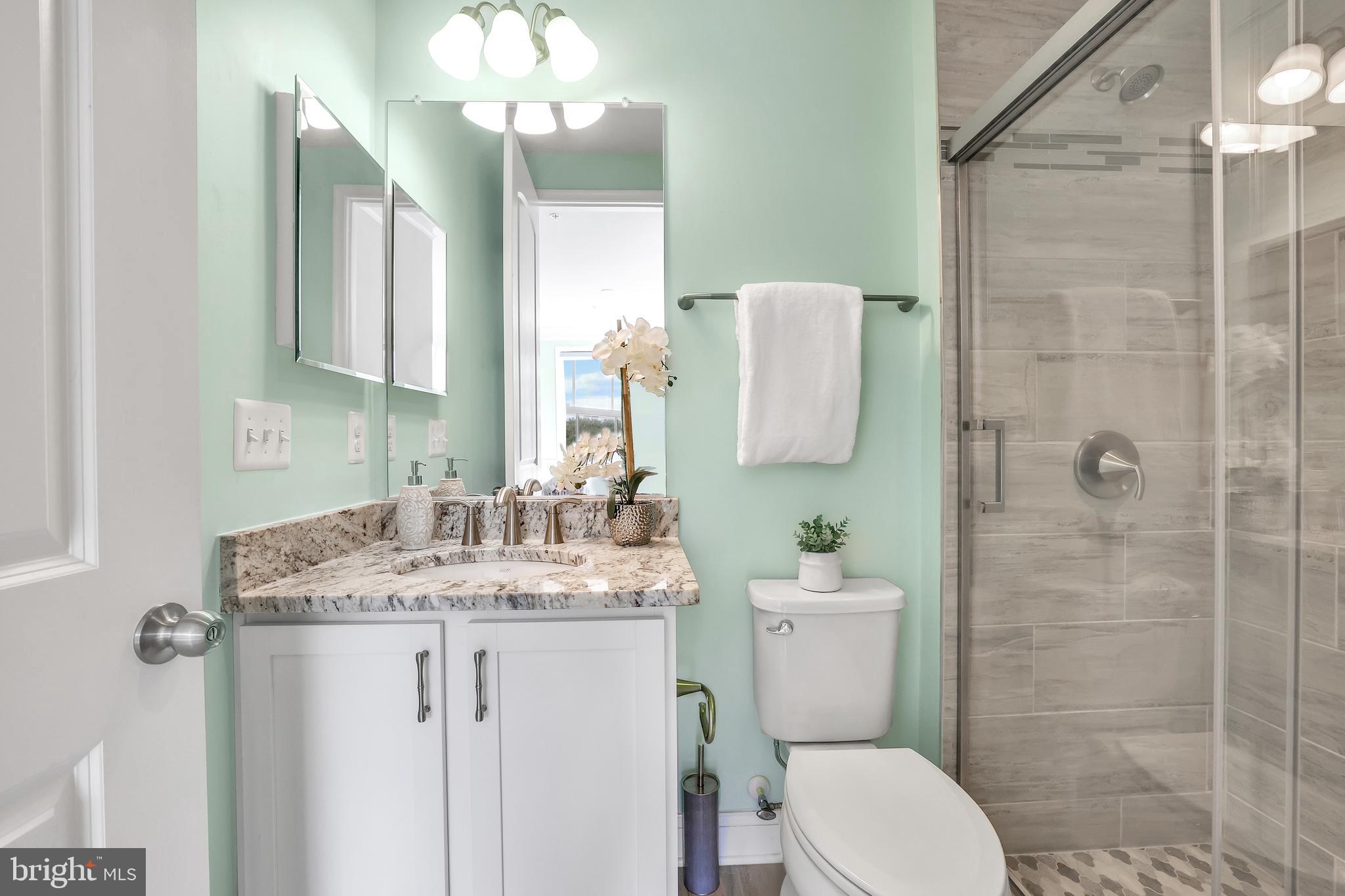 COLLINGBROOK - Residential