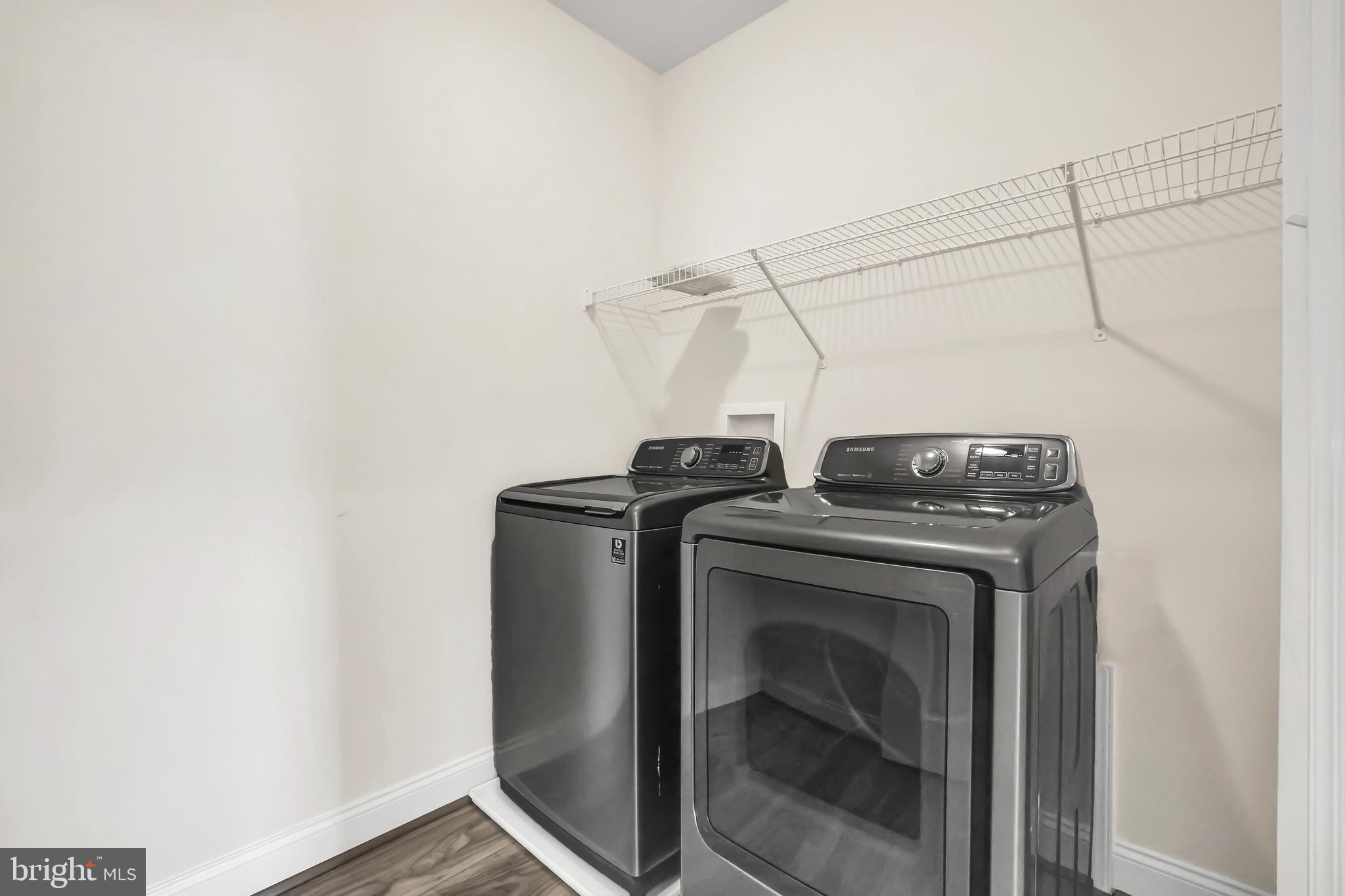 COLLINGBROOK - Residential