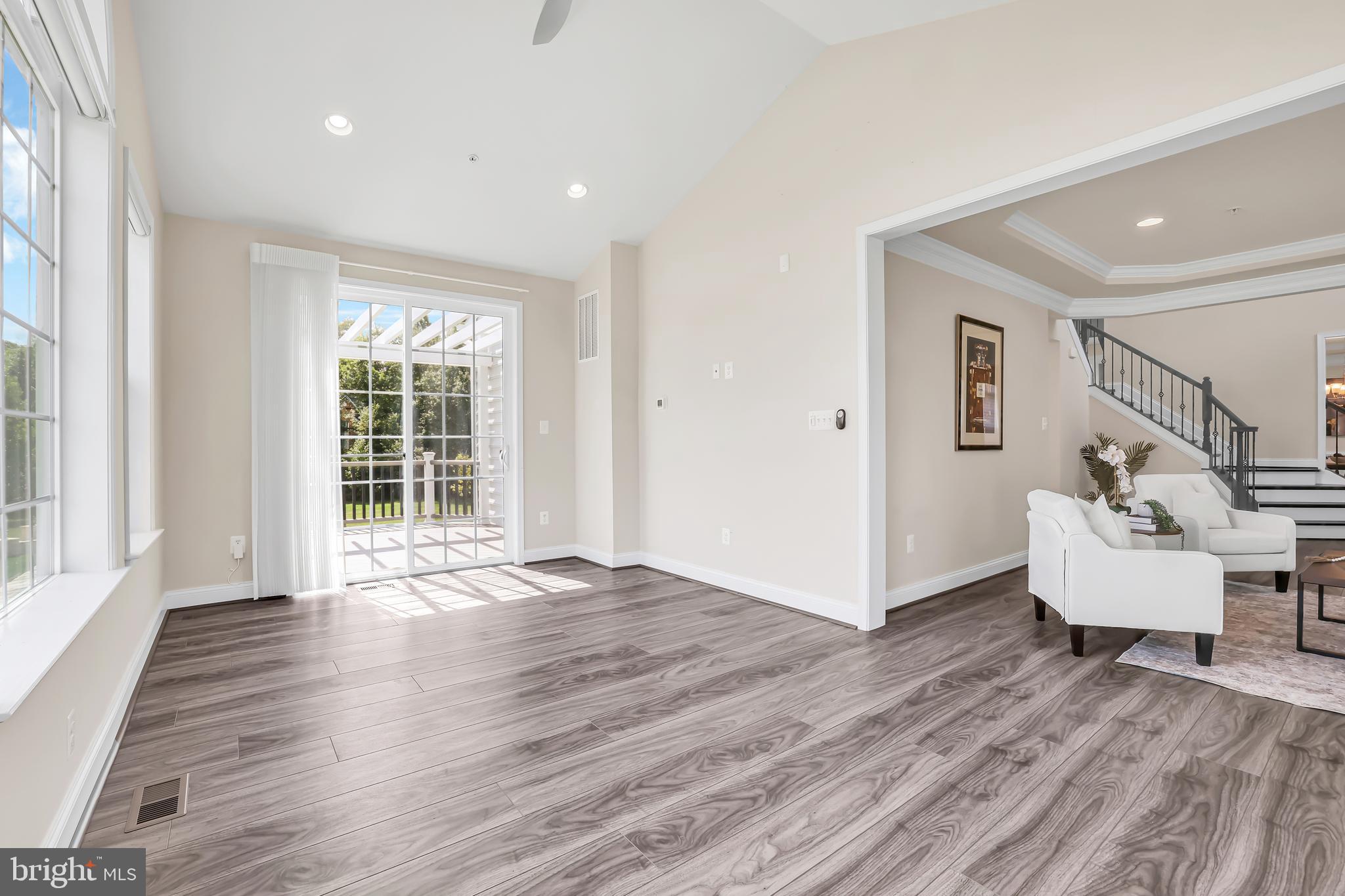 COLLINGBROOK - Residential