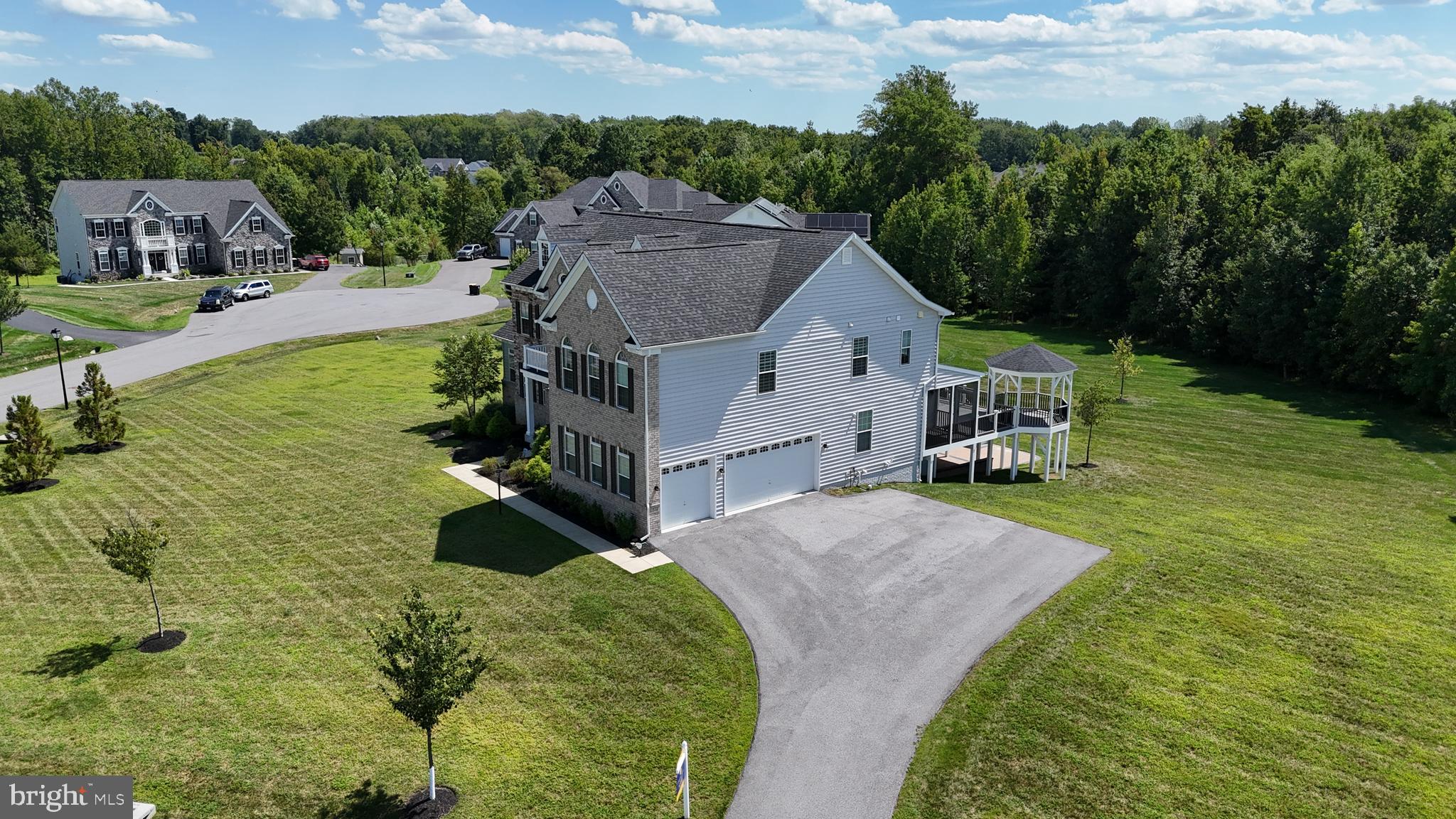 COLLINGBROOK - Residential