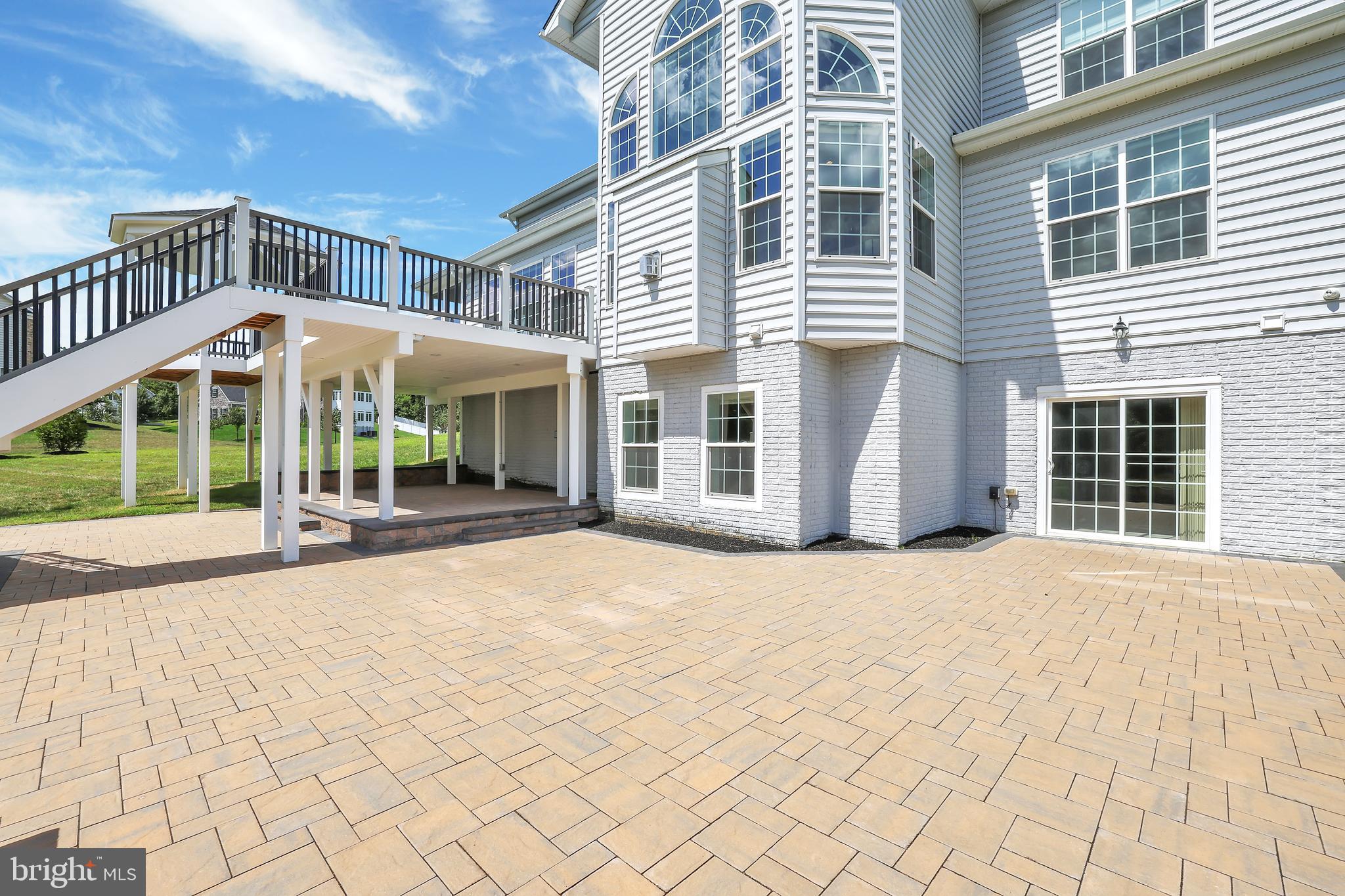 COLLINGBROOK - Residential