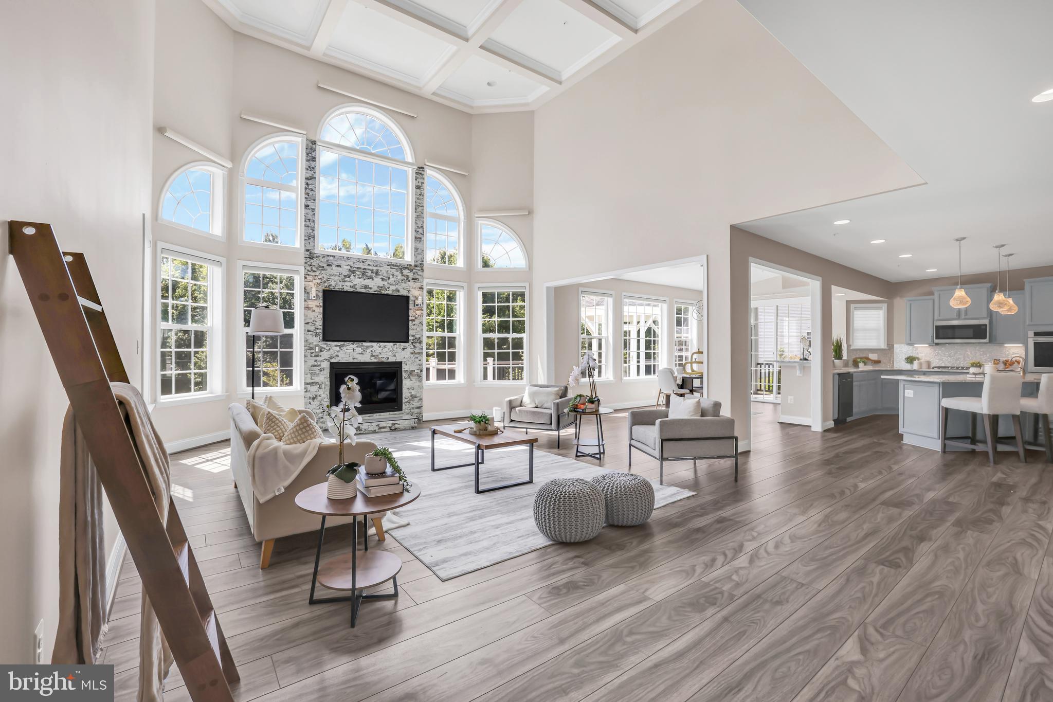 COLLINGBROOK - Residential