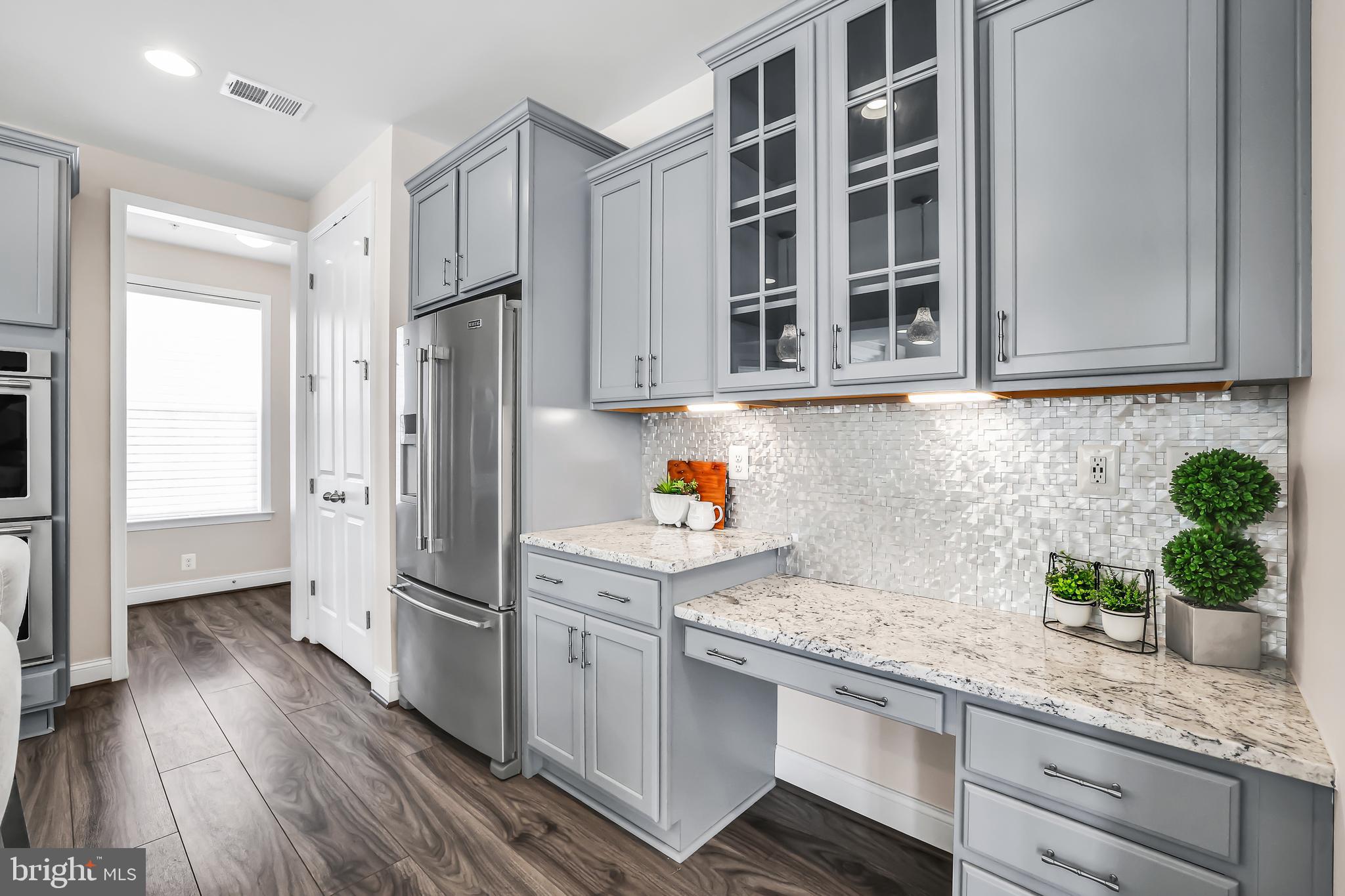 COLLINGBROOK - Residential