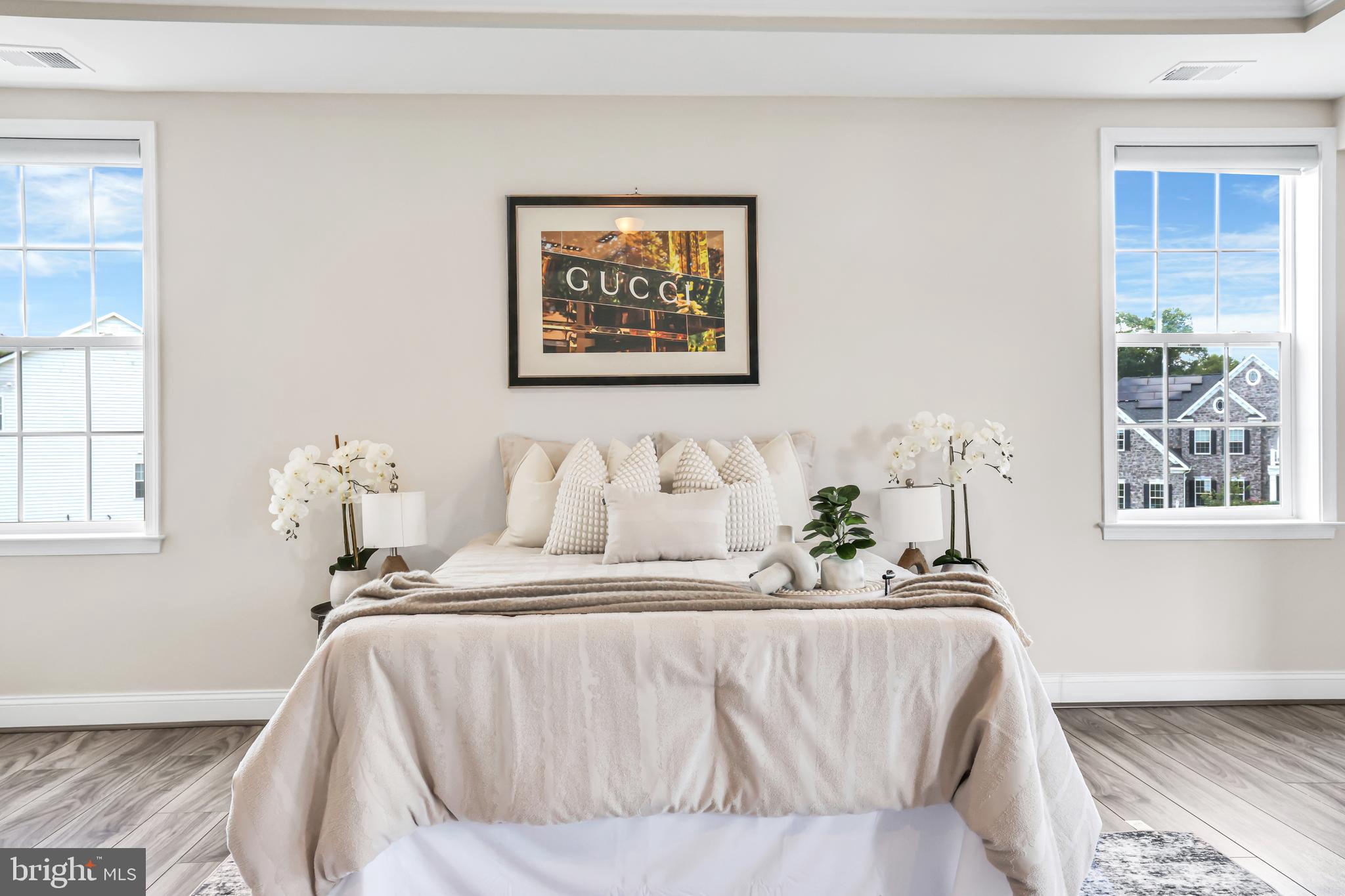 COLLINGBROOK - Residential