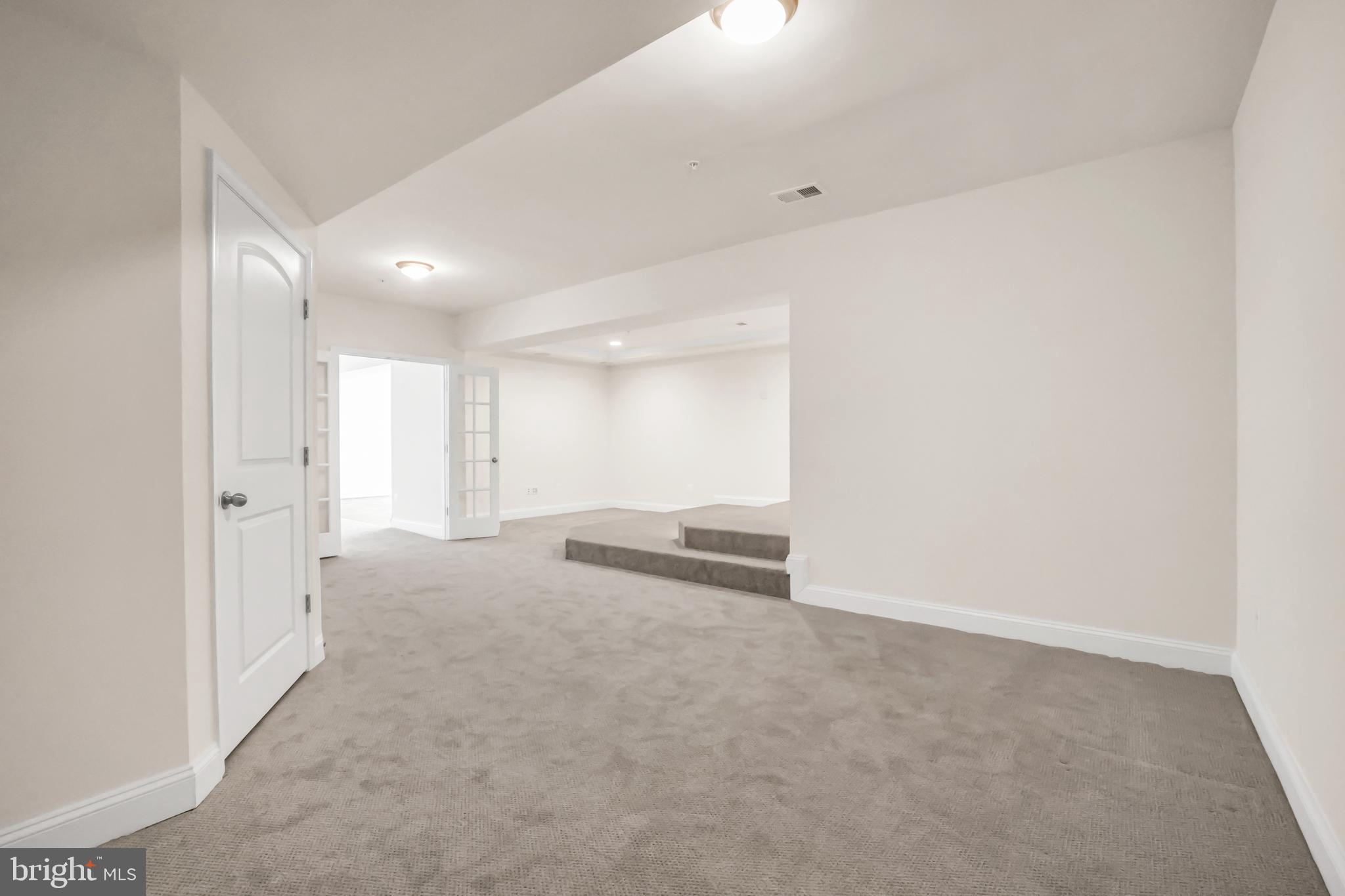 COLLINGBROOK - Residential