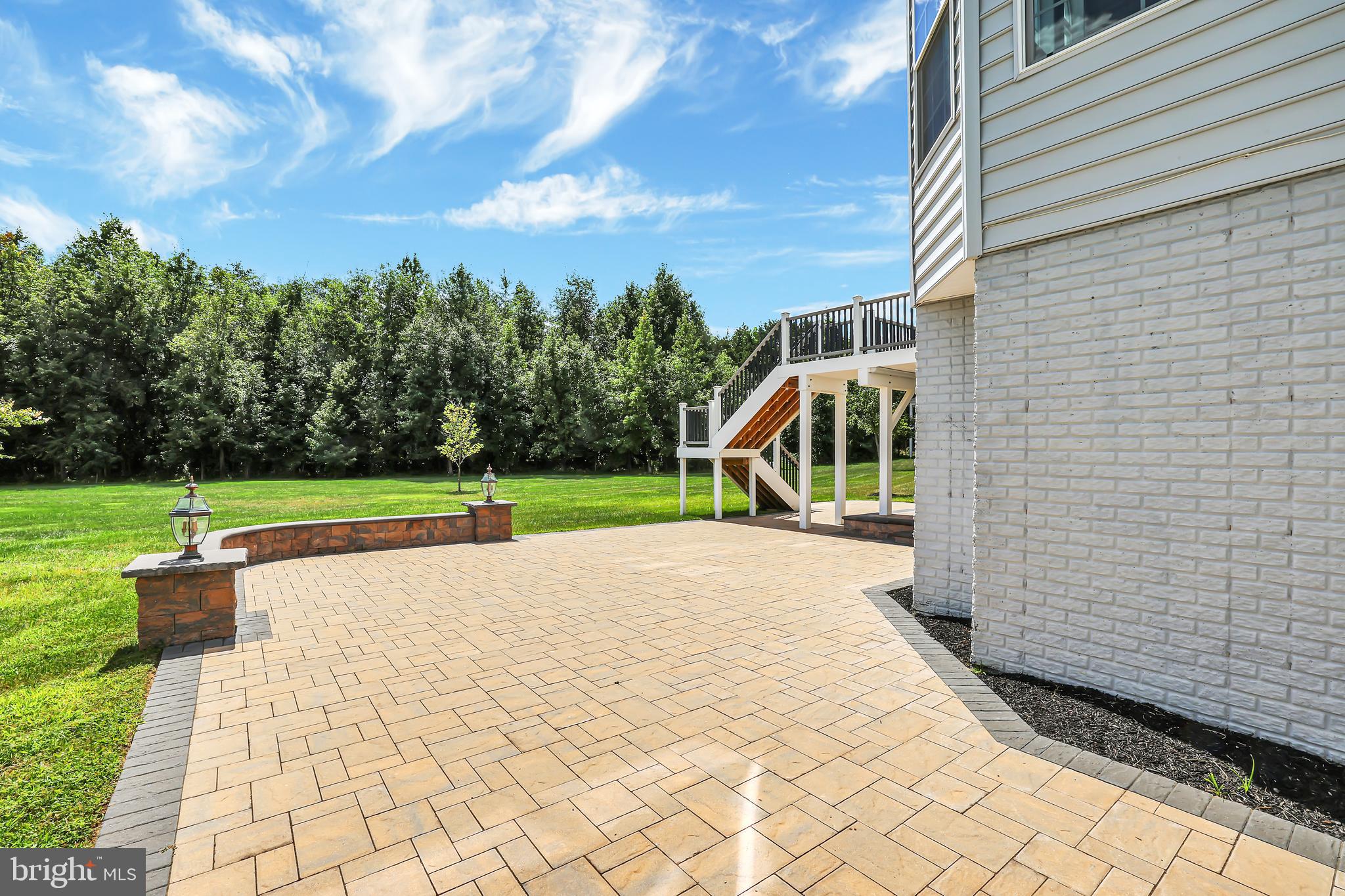 COLLINGBROOK - Residential