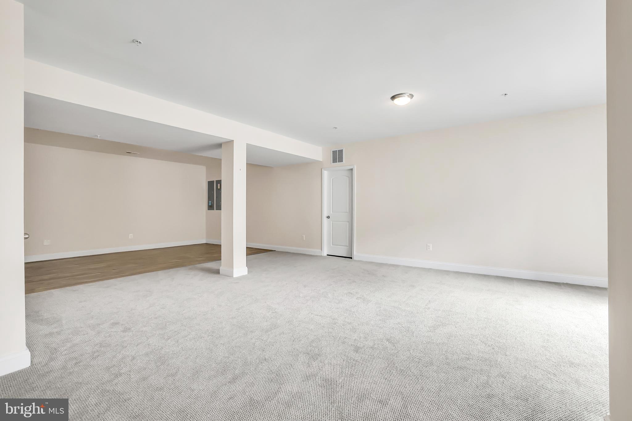 COLLINGBROOK - Residential