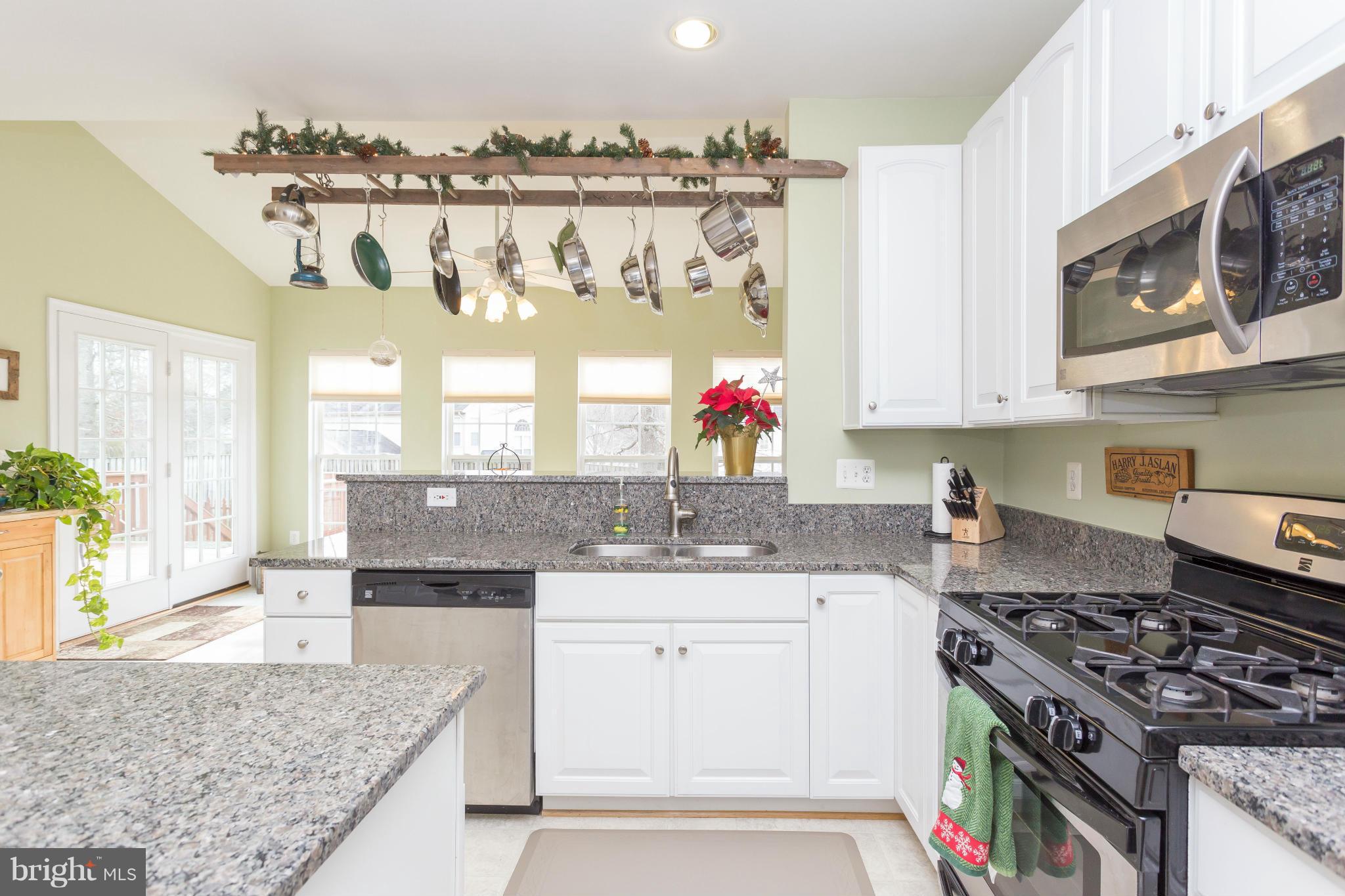 AUTUMN RIDGE - Residential