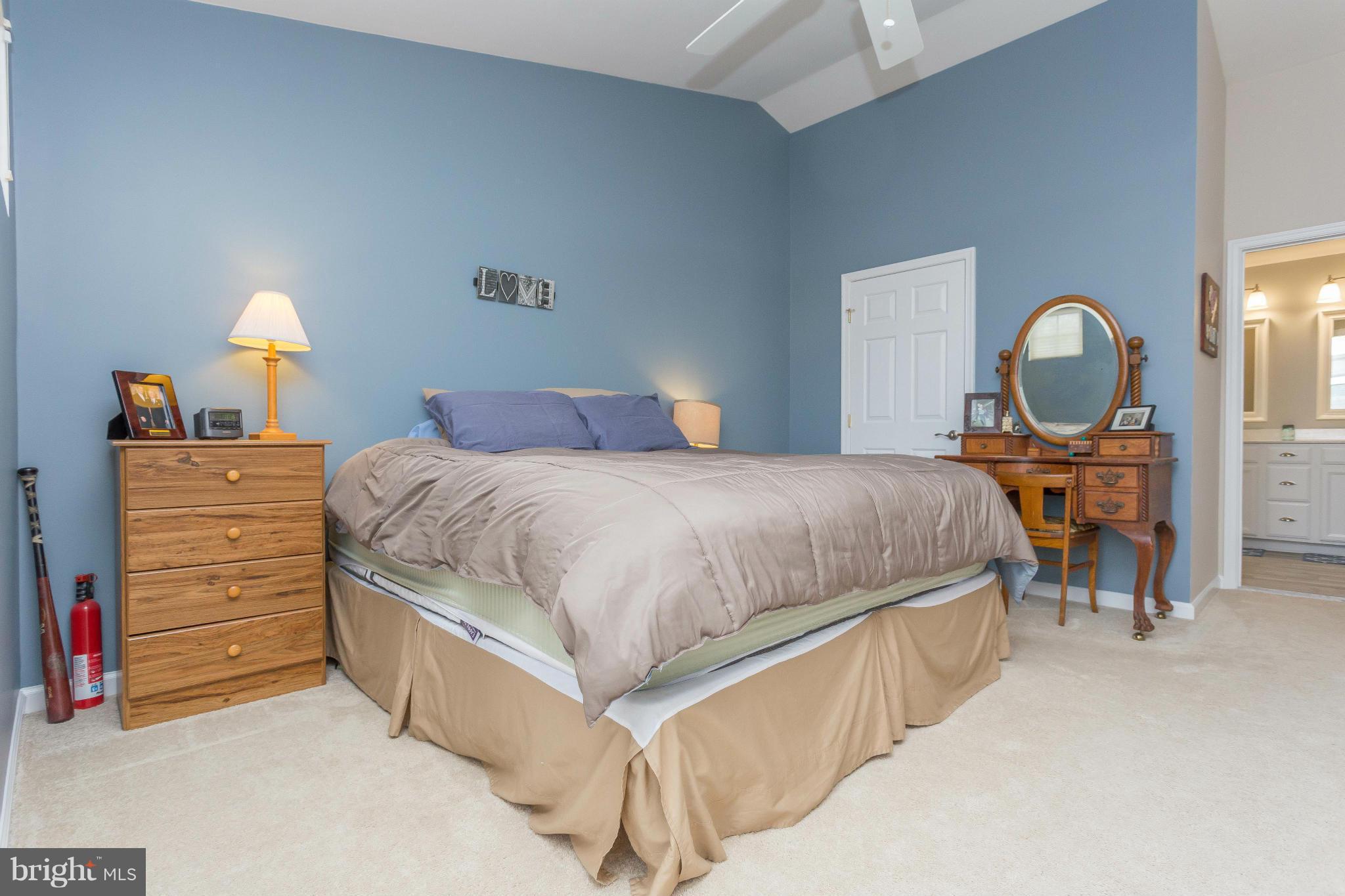 AUTUMN RIDGE - Residential