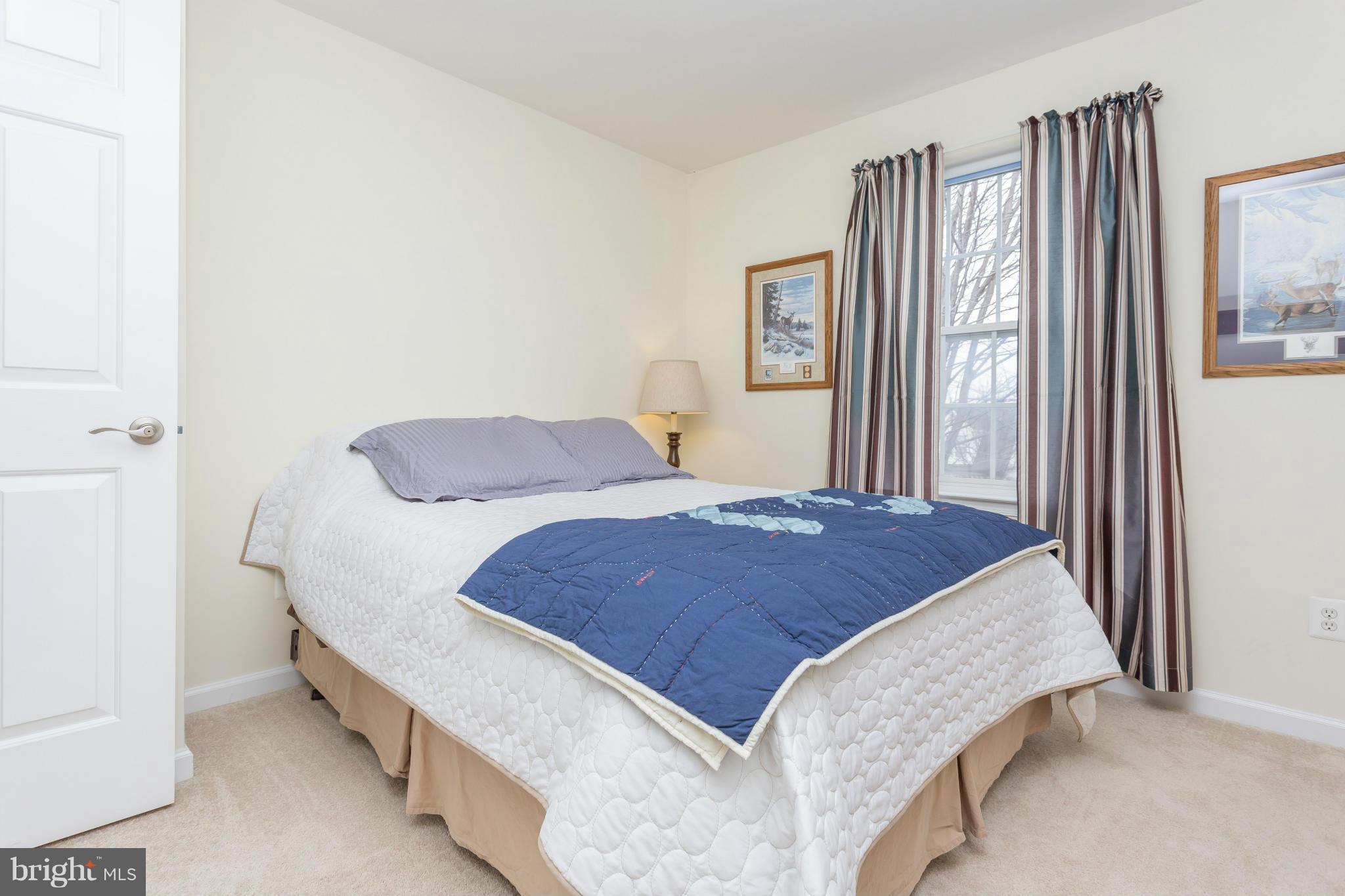 AUTUMN RIDGE - Residential