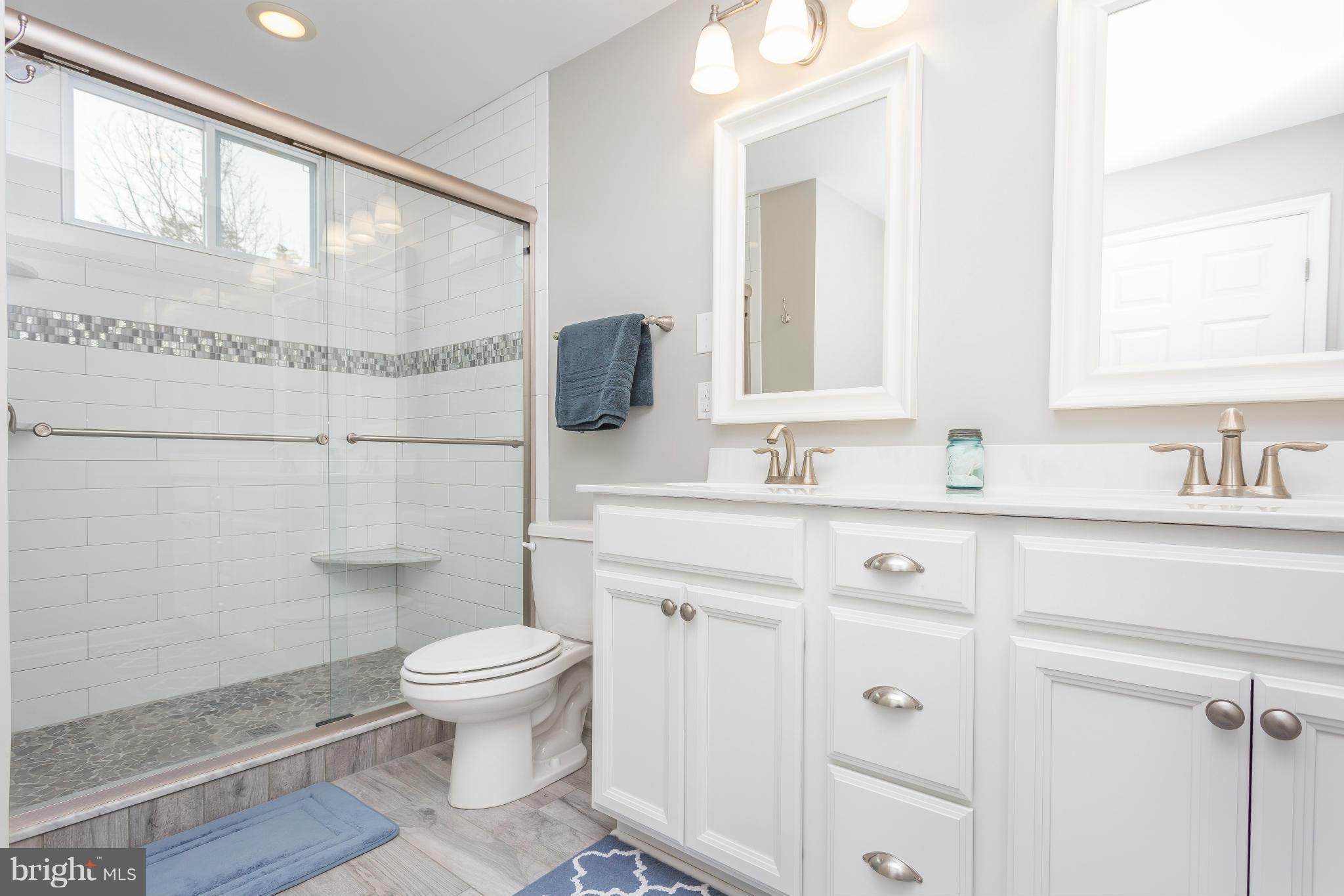 AUTUMN RIDGE - Residential