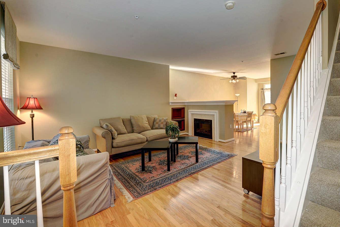 CONDOS AT CAMERON BLVD - Residential