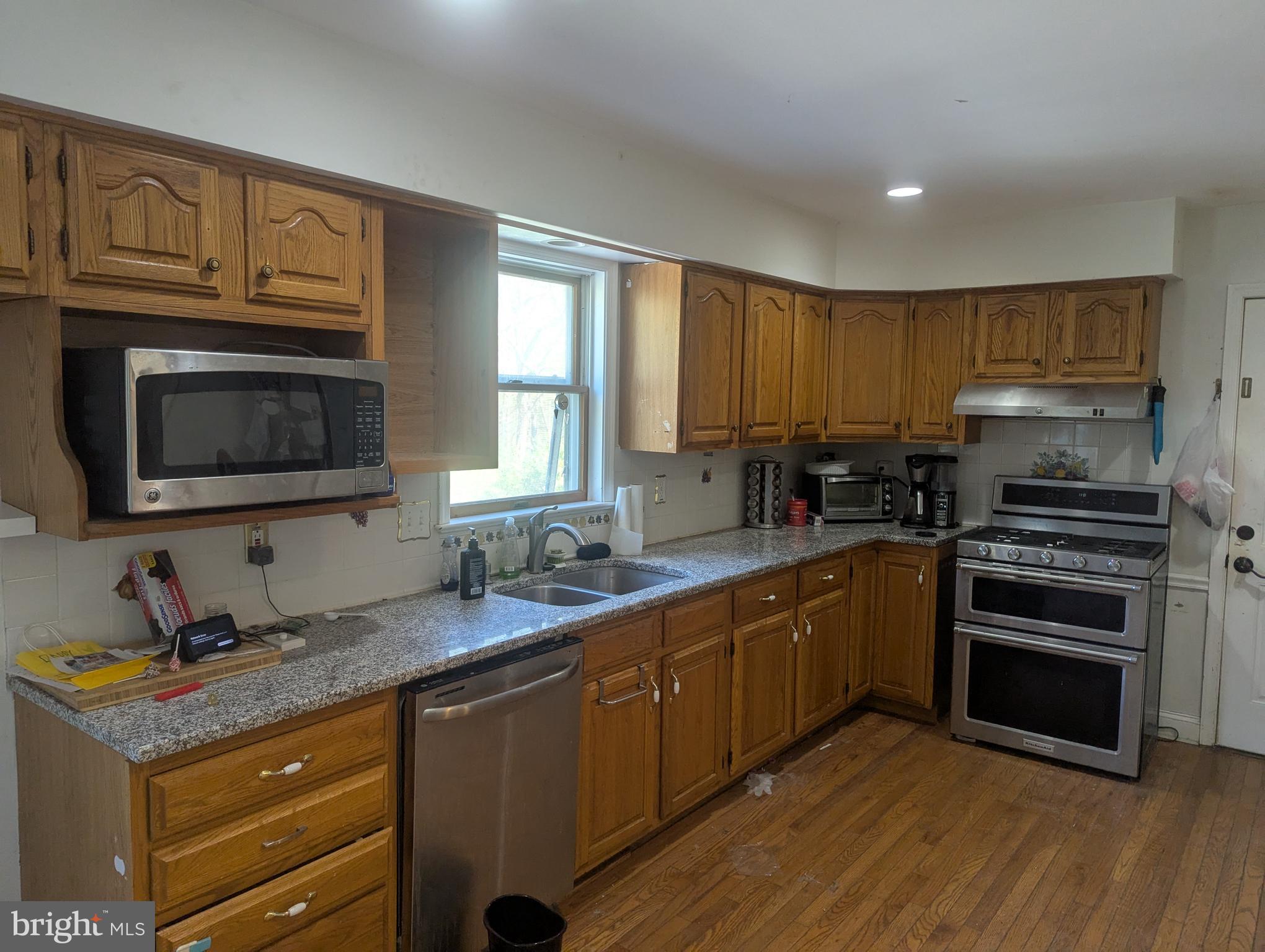 ROMAN VILLAGE - Residential