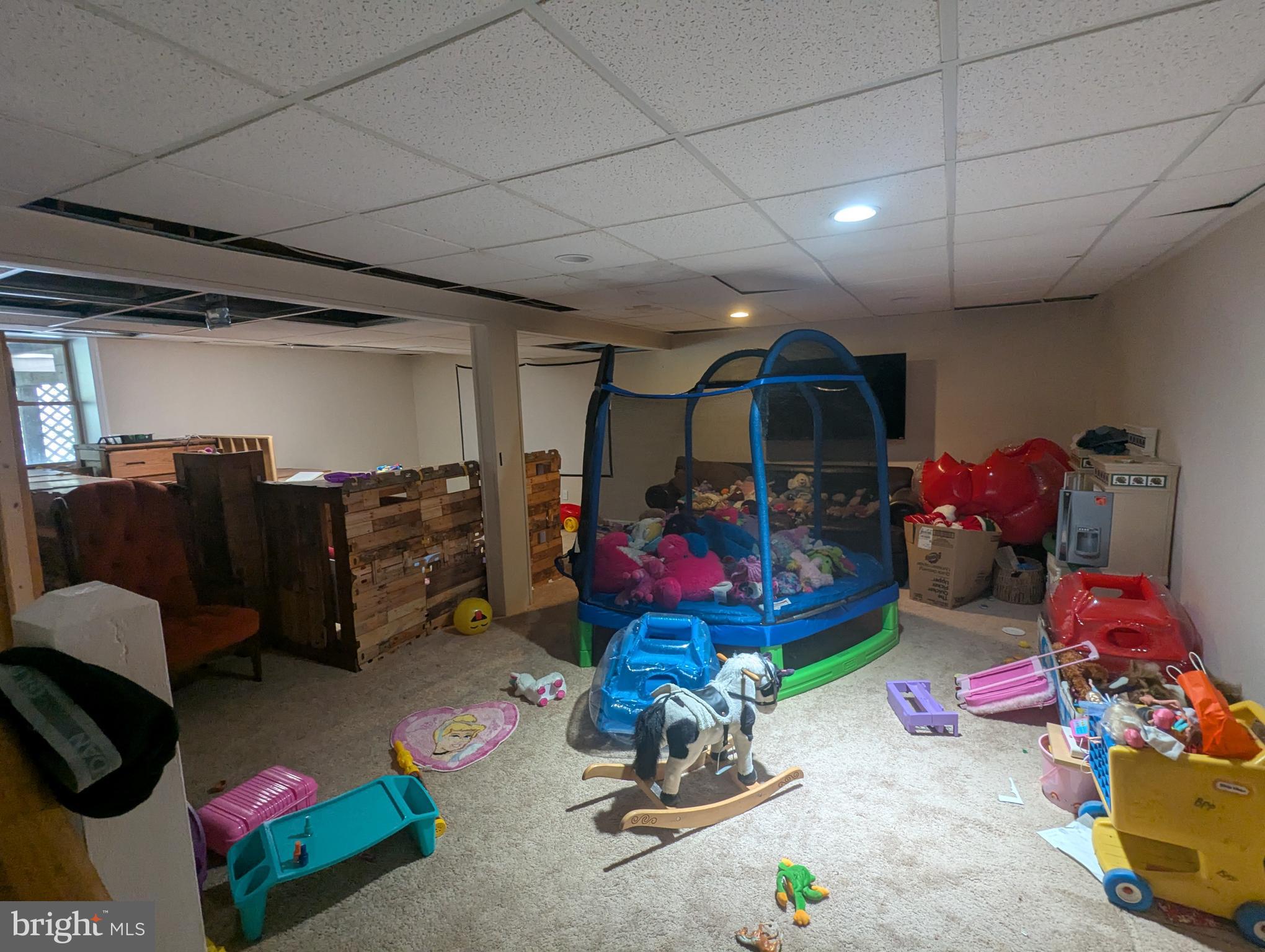 ROMAN VILLAGE - Residential