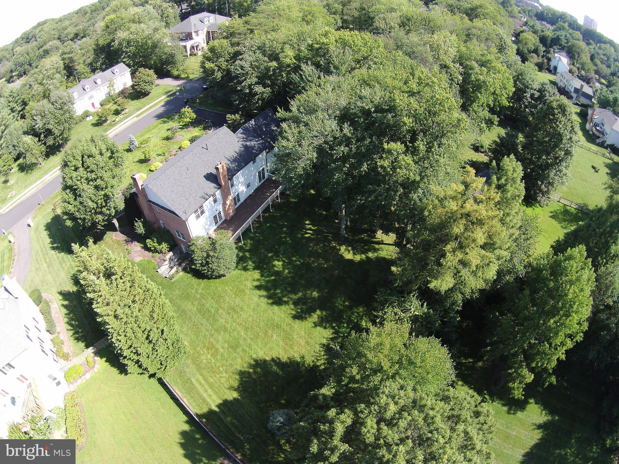 SUMMERWOOD - Residential