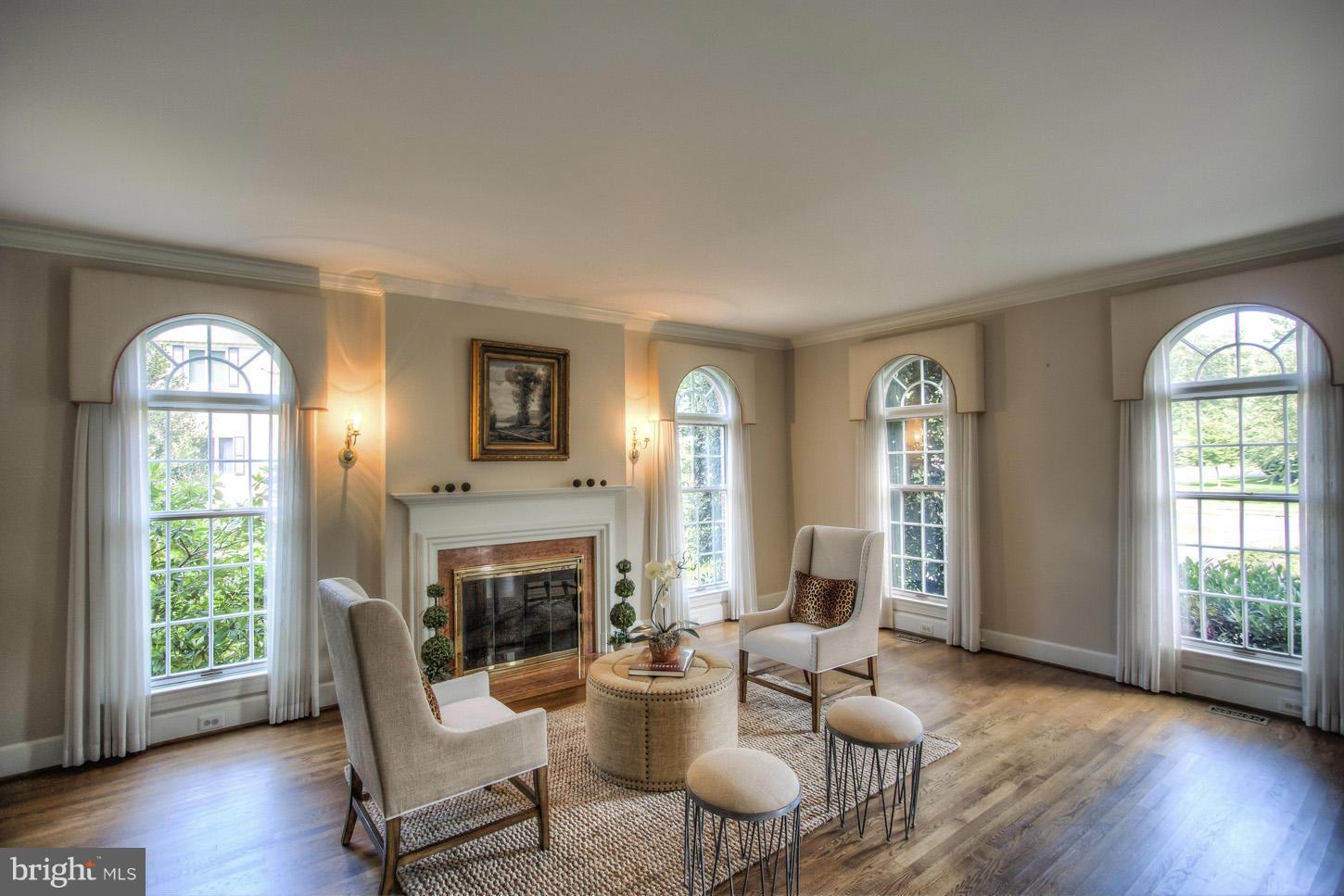 SUMMERWOOD - Residential