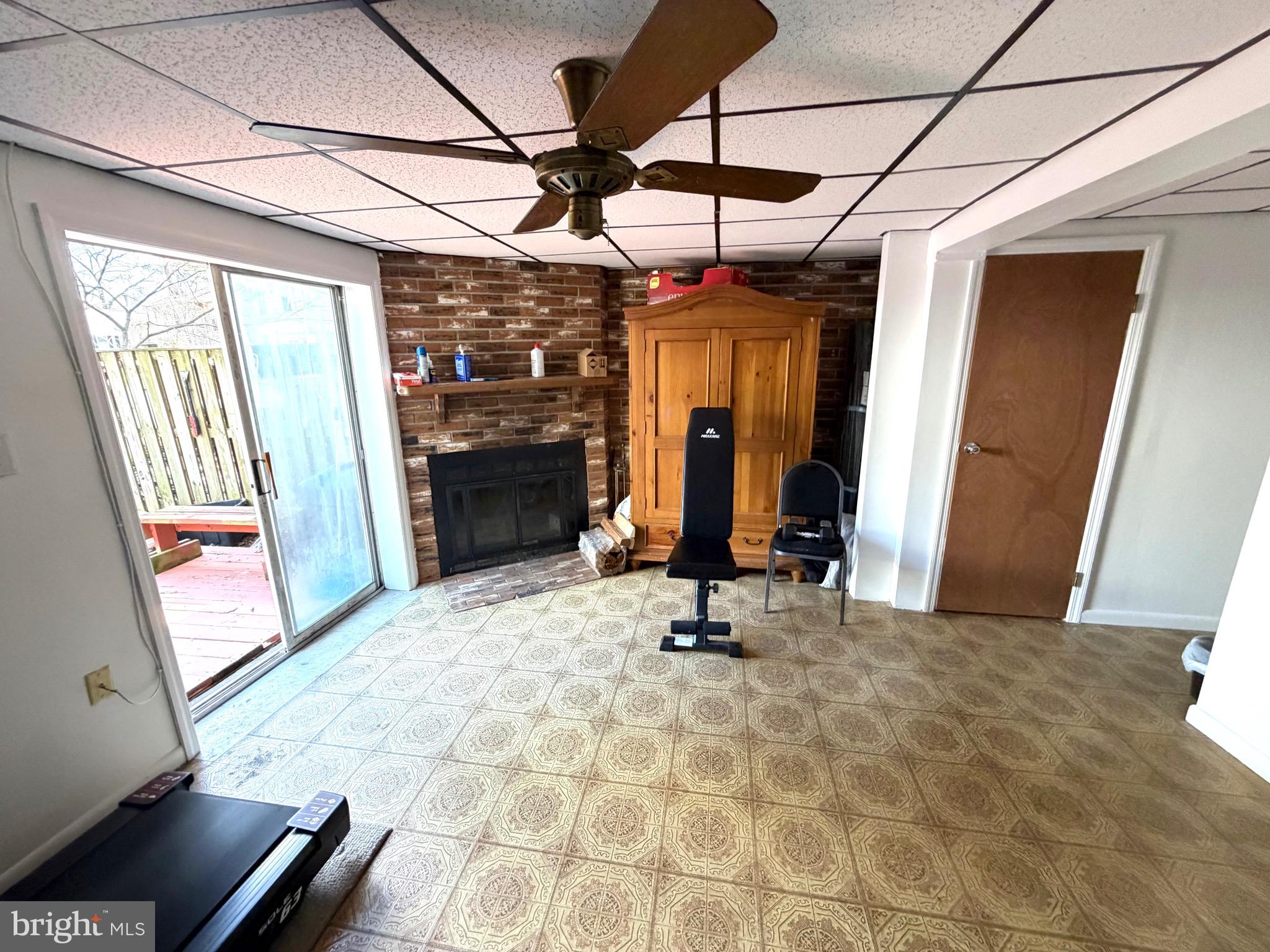 MARBLE HILL - Residential