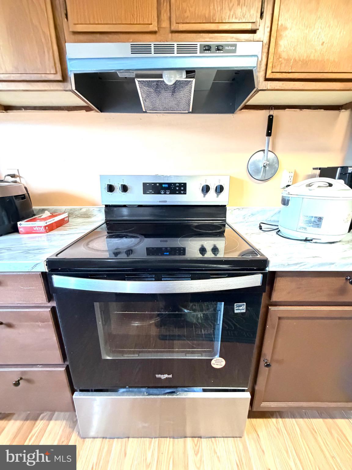 MARBLE HILL - Residential