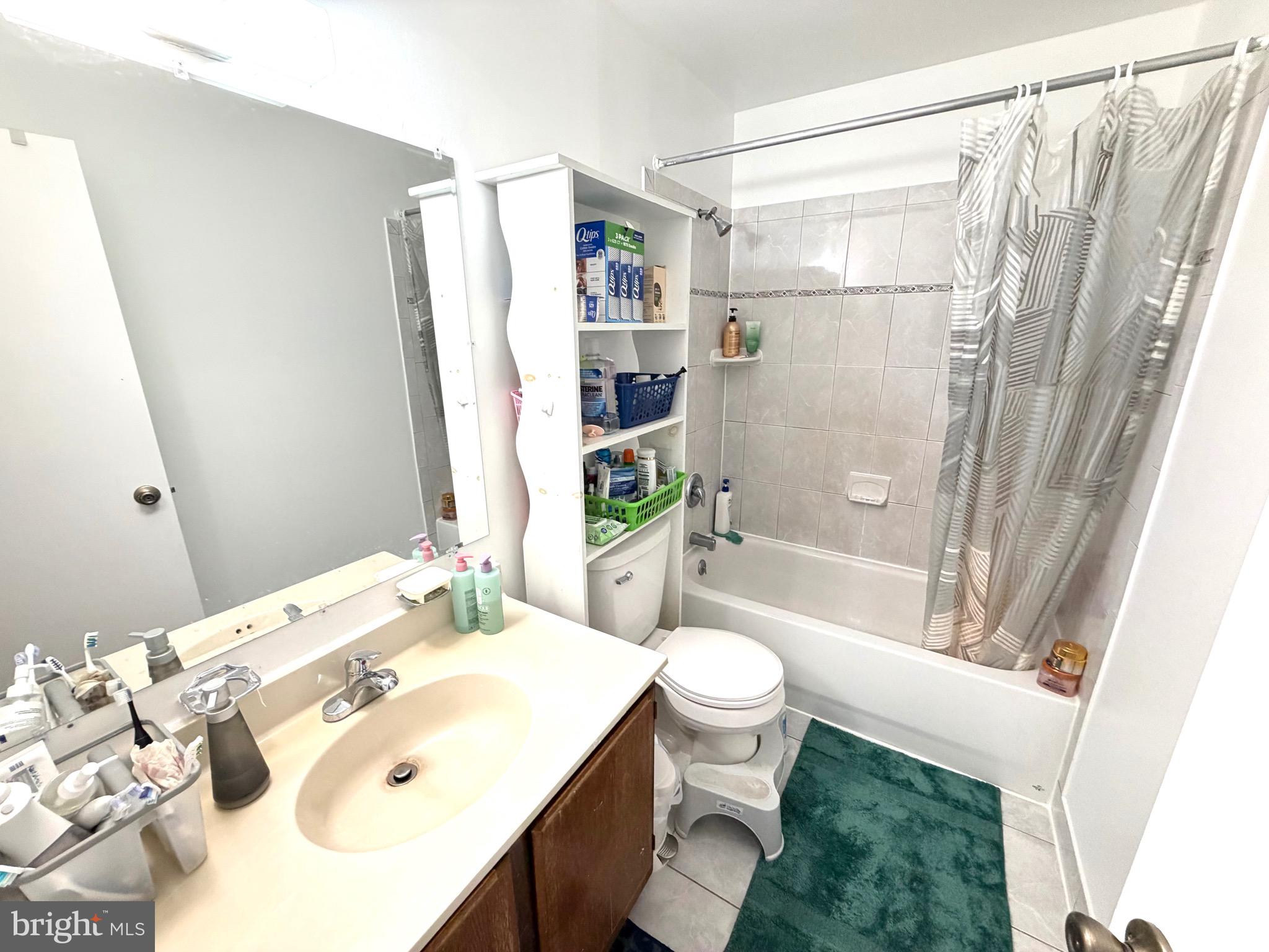 MARBLE HILL - Residential