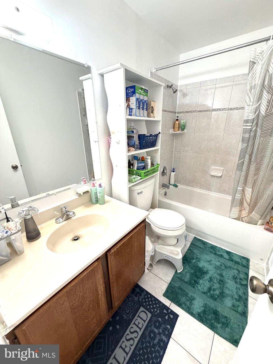 MARBLE HILL - Residential