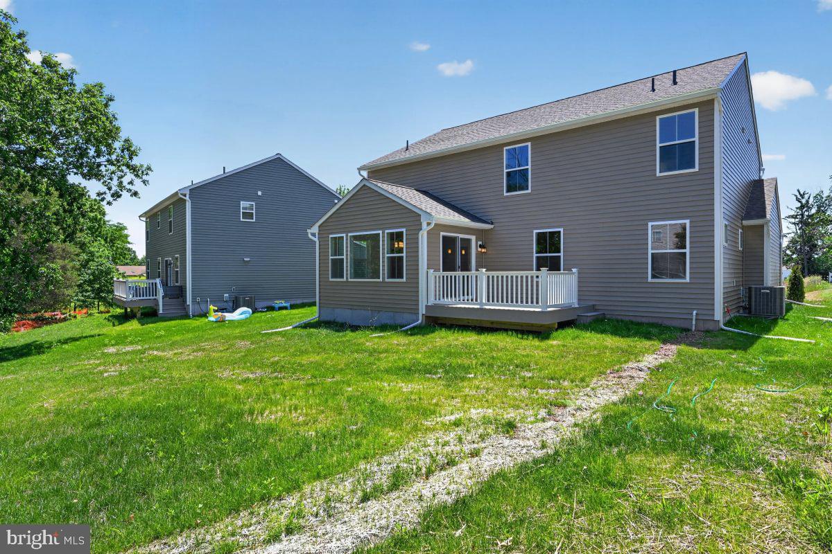 764 FAWN WAY LOT 19