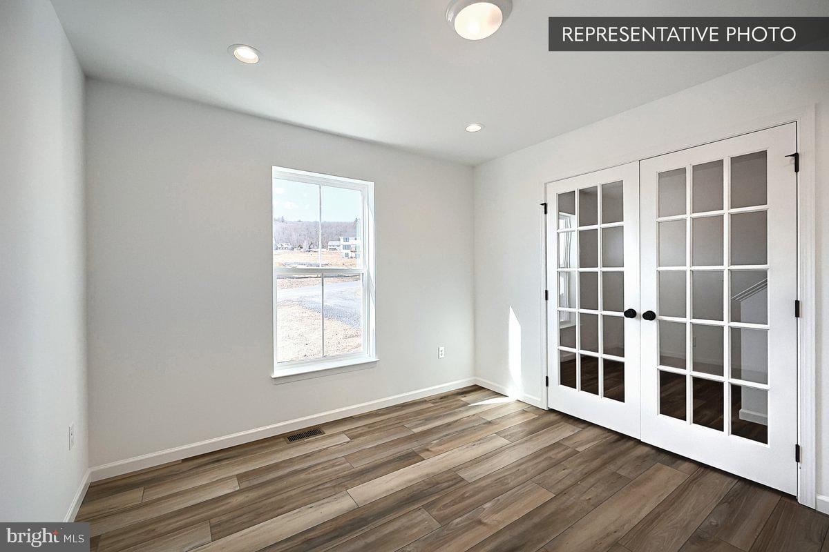 DEERFIELD ESTATES - Residential